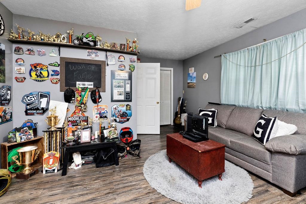 241 BACK CREEK LN