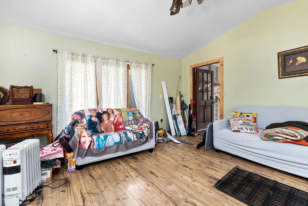 241 BACK CREEK LN