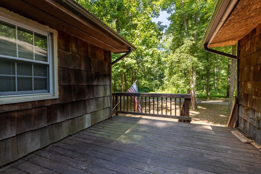 241 BACK CREEK LN