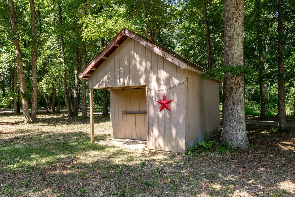 241 BACK CREEK LN