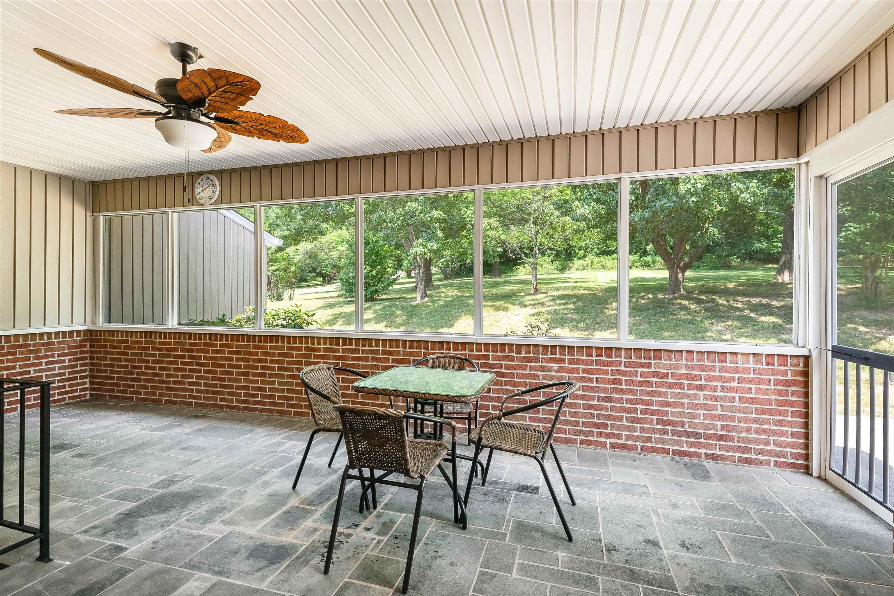 2751 LEE JACKSON HWY