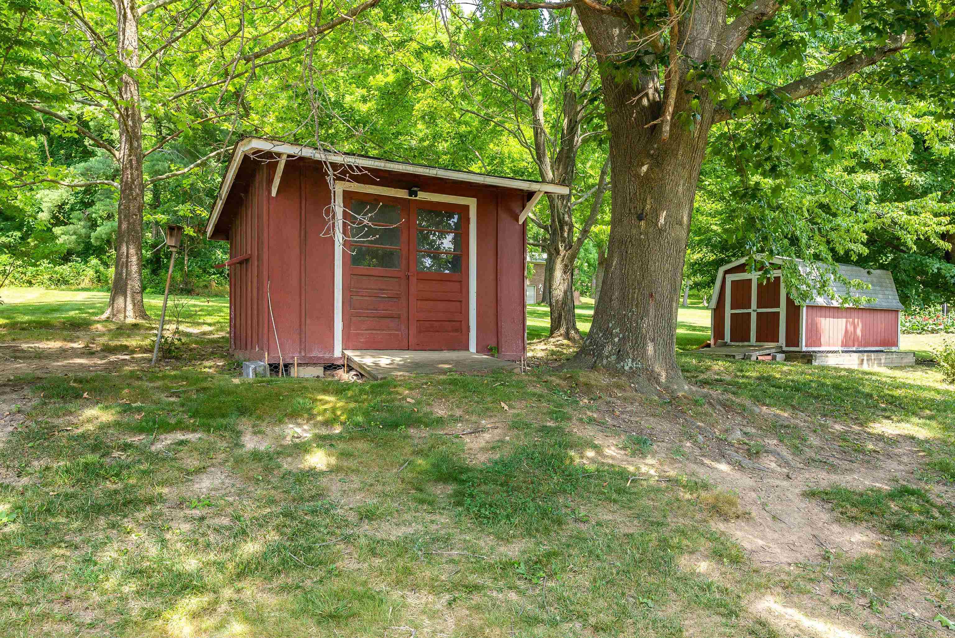 2751 LEE JACKSON HWY