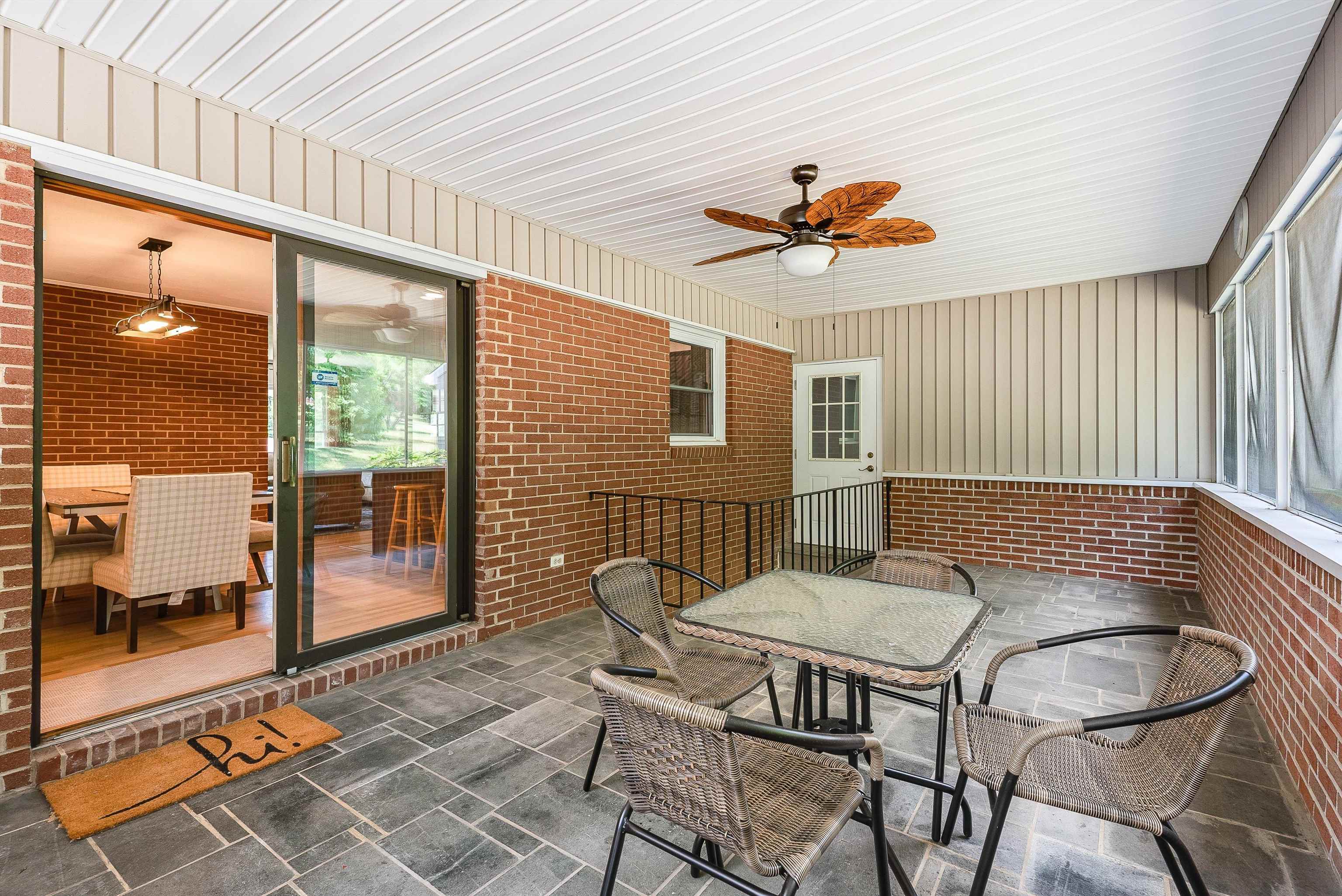 2751 LEE JACKSON HWY