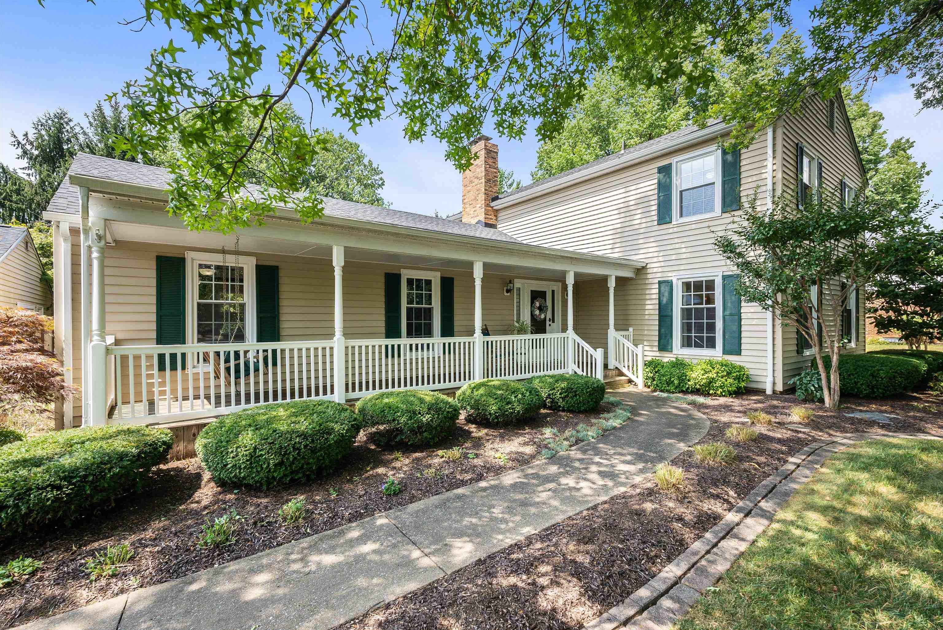305 PELHAM DR