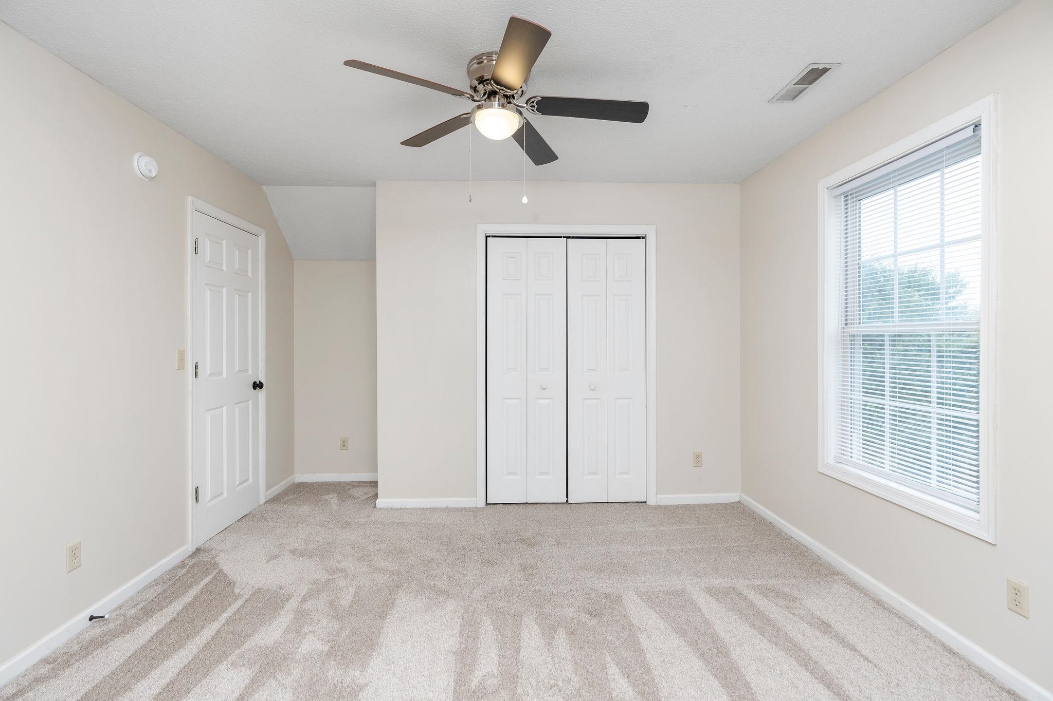 238 BOWMANS RUN DR