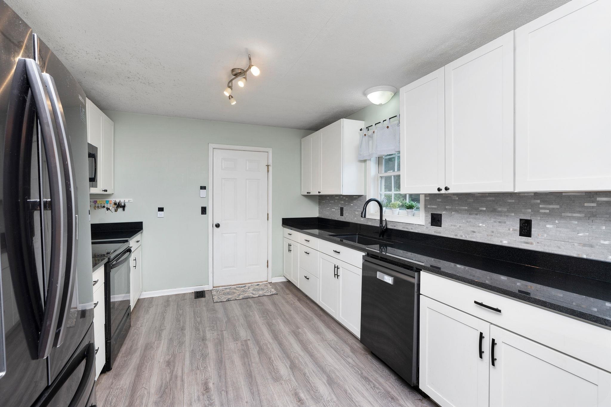 238 BOWMANS RUN DR