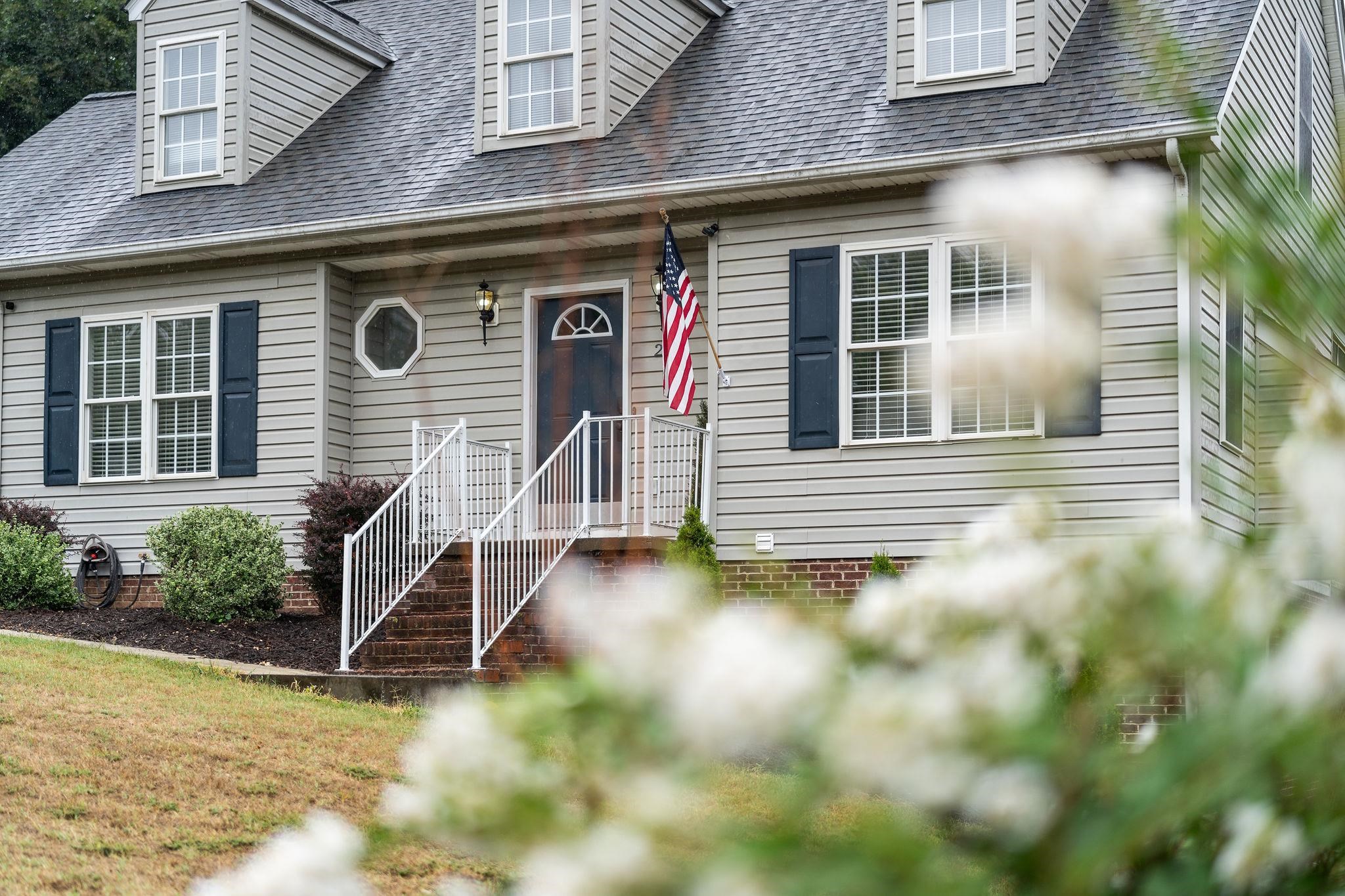 238 BOWMANS RUN DR