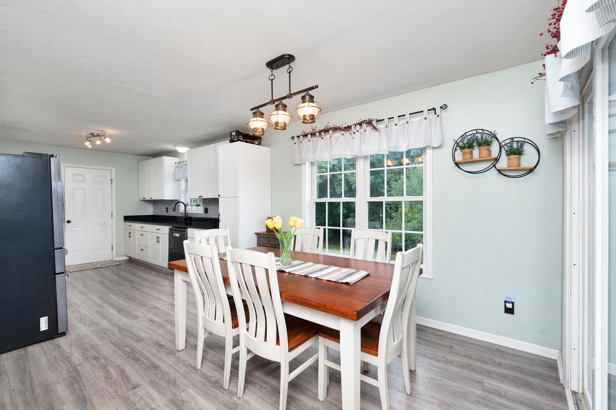238 BOWMANS RUN DR