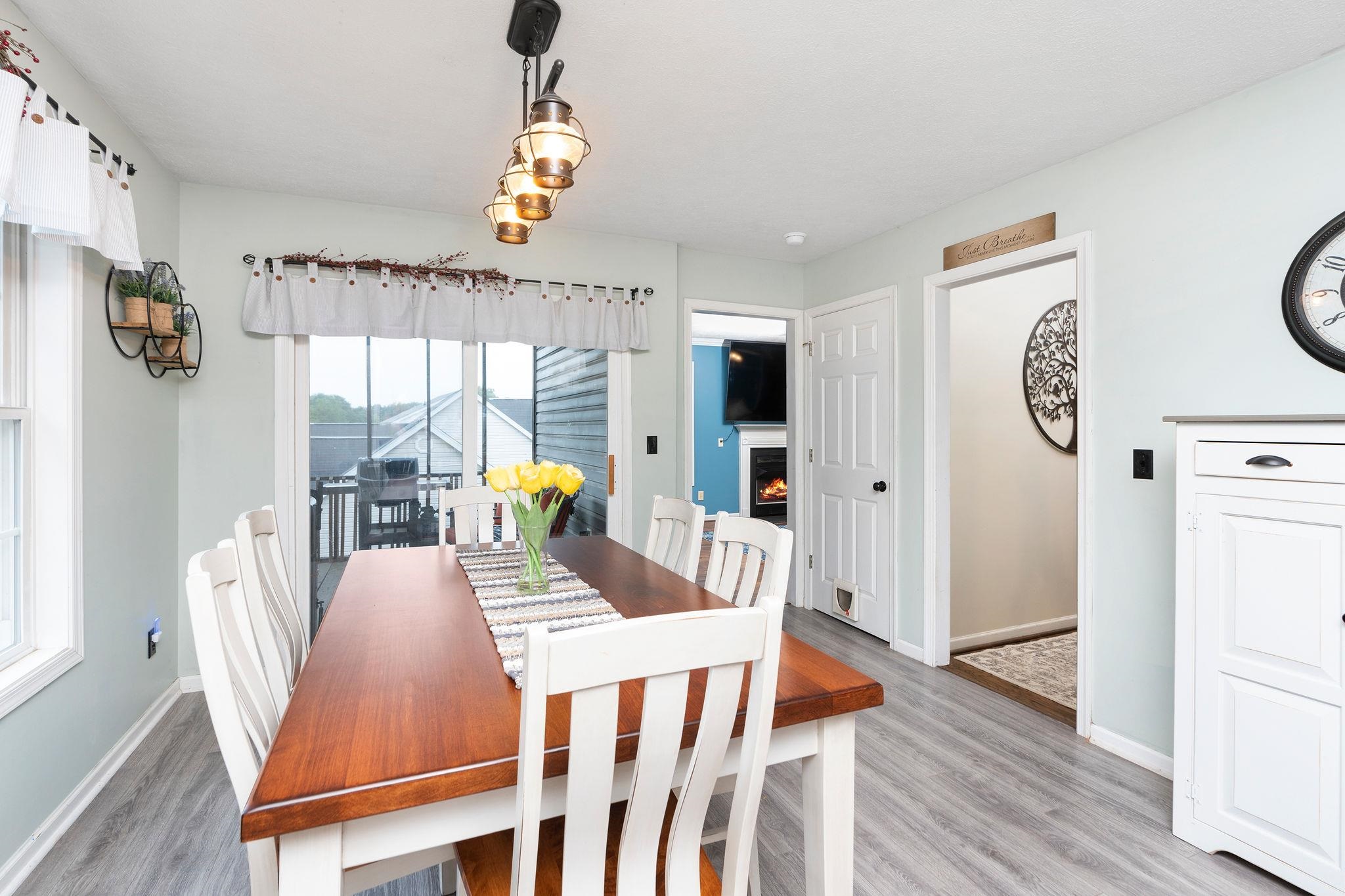 238 BOWMANS RUN DR