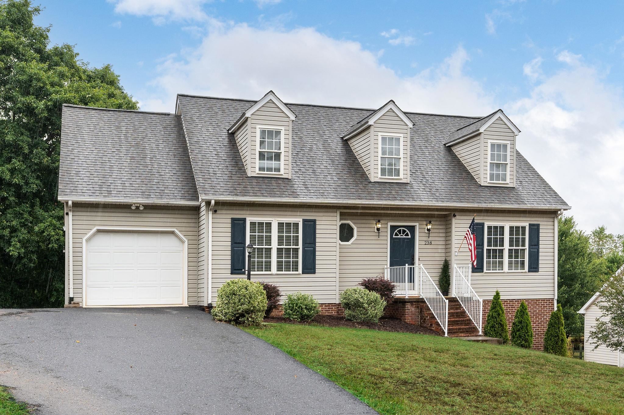 238 BOWMANS RUN DR