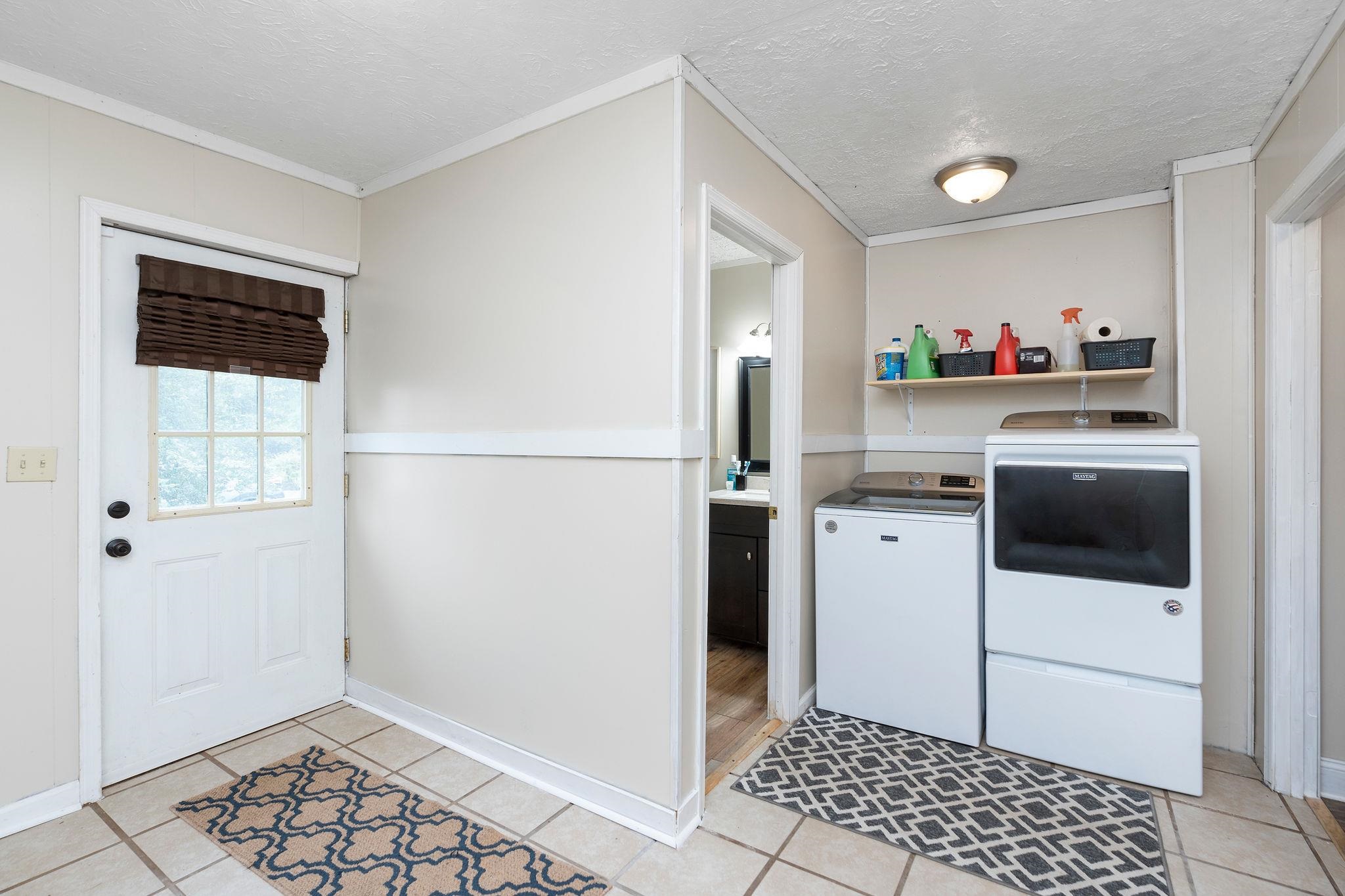 238 BOWMANS RUN DR