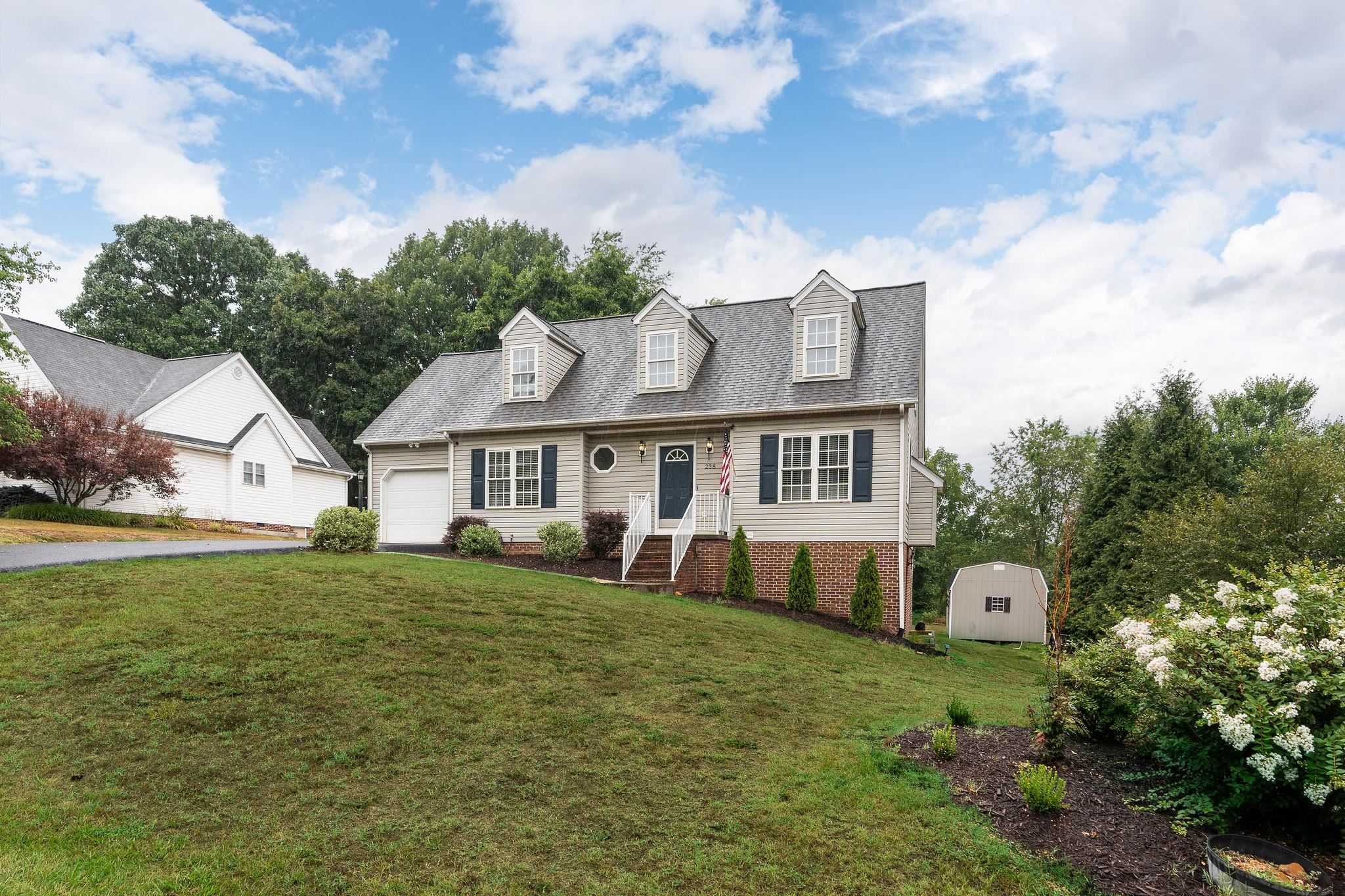 238 BOWMANS RUN DR