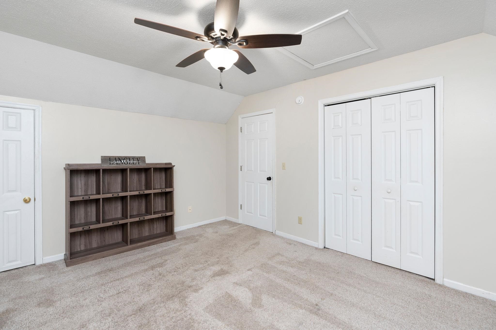 238 BOWMANS RUN DR
