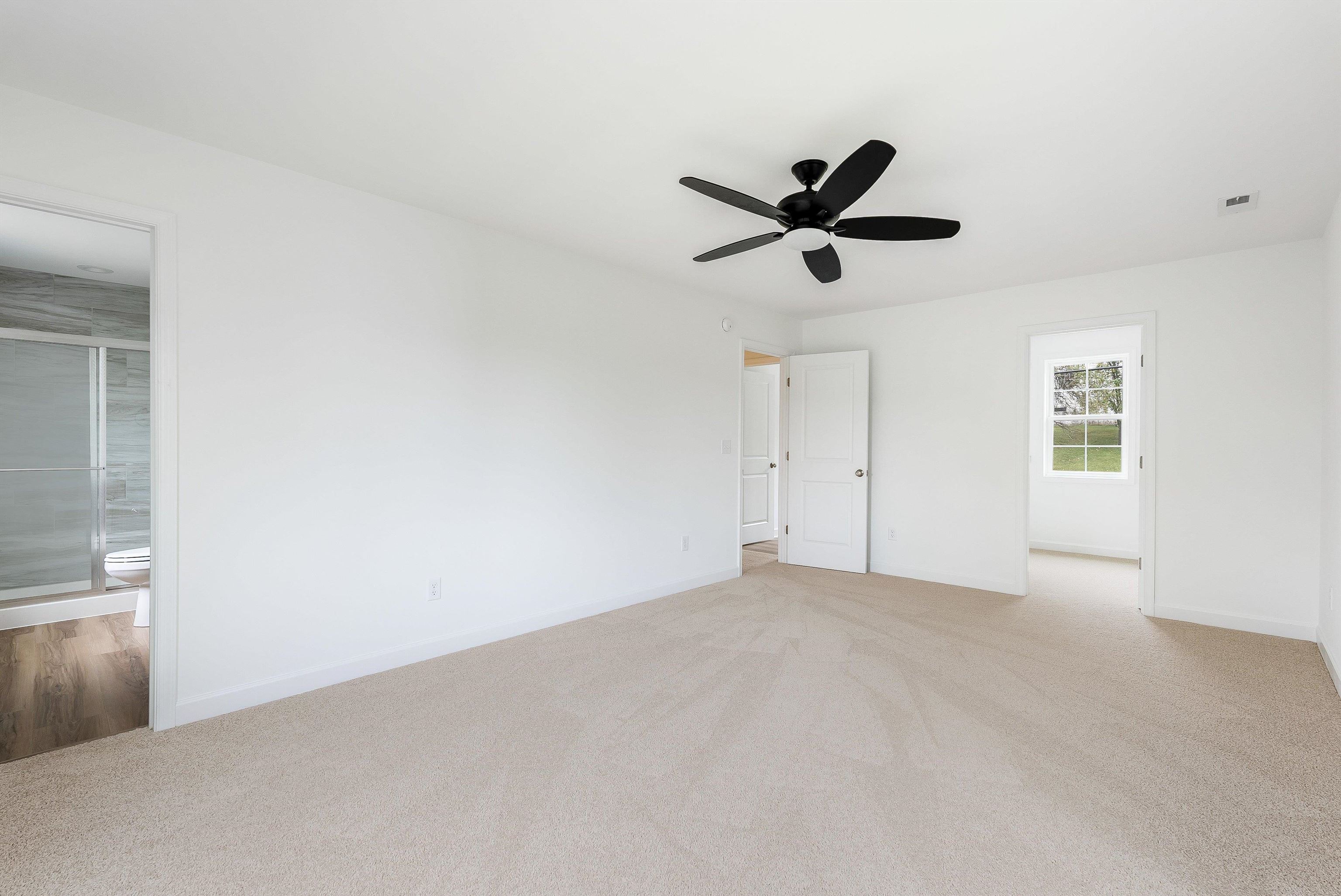 1010 MIDDLEBROOK AVE