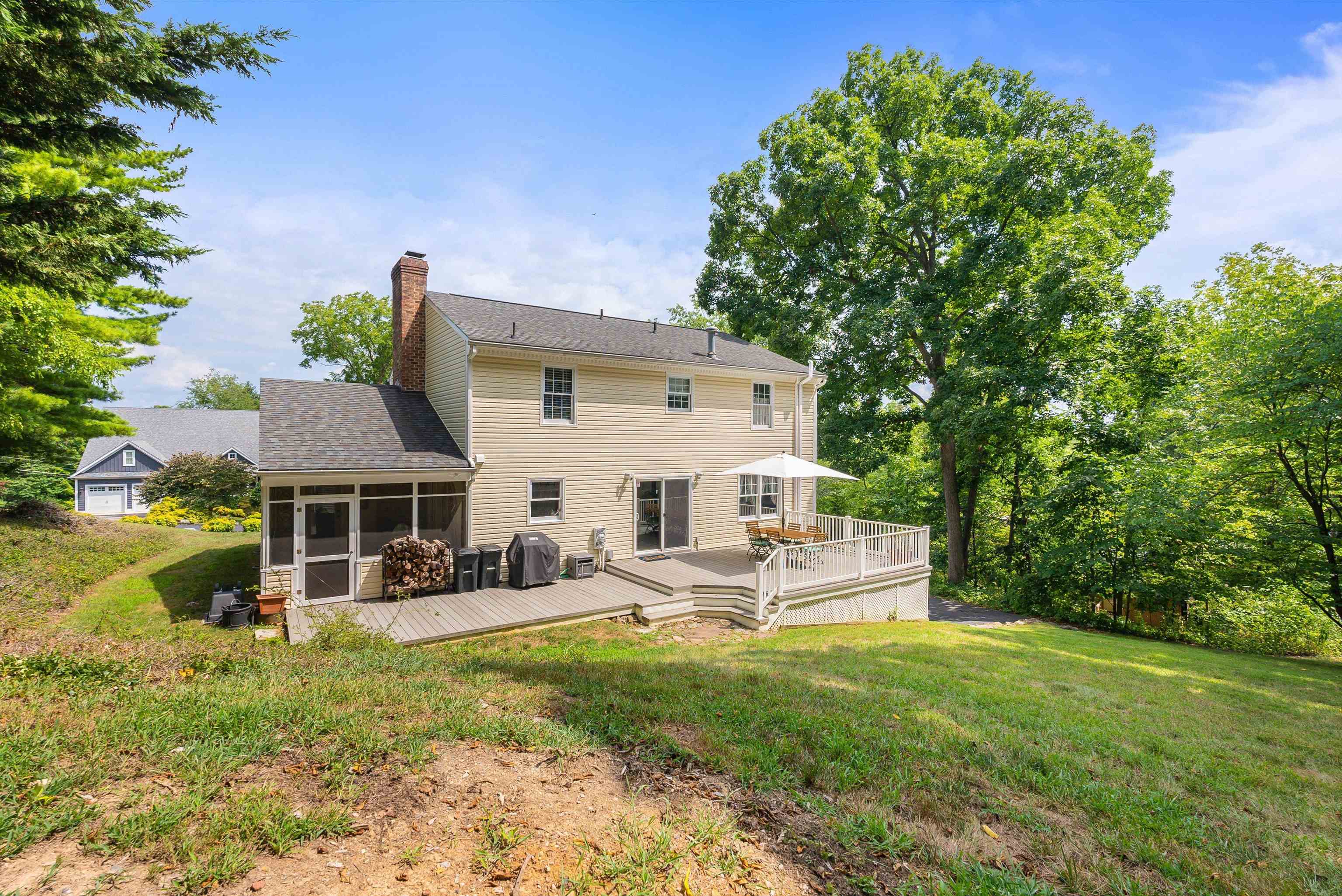 112 FALLON ST