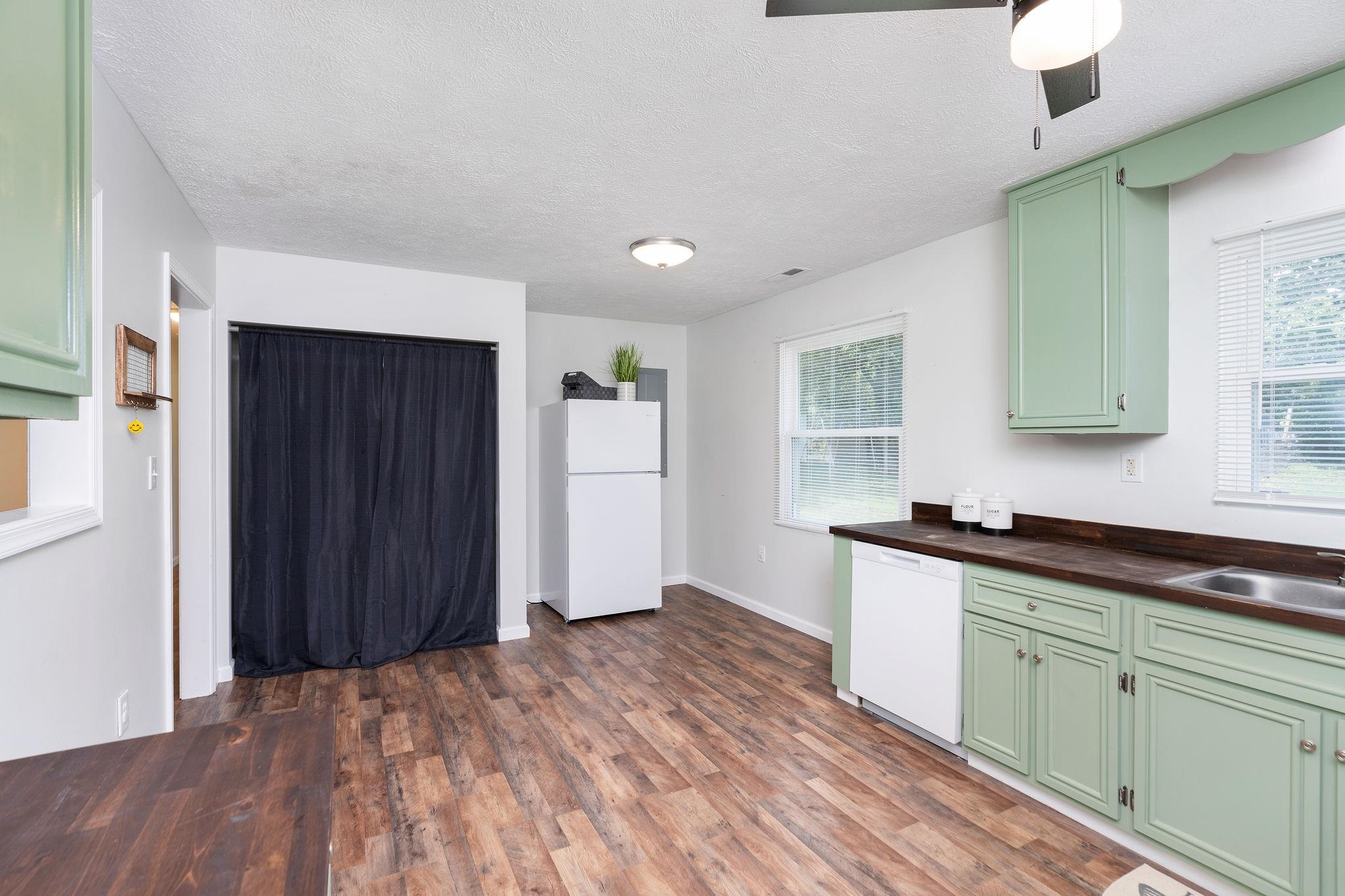 60 STUBBLEFIELD RD