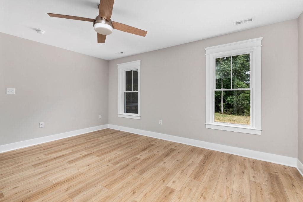 171 LINDBURGH DR