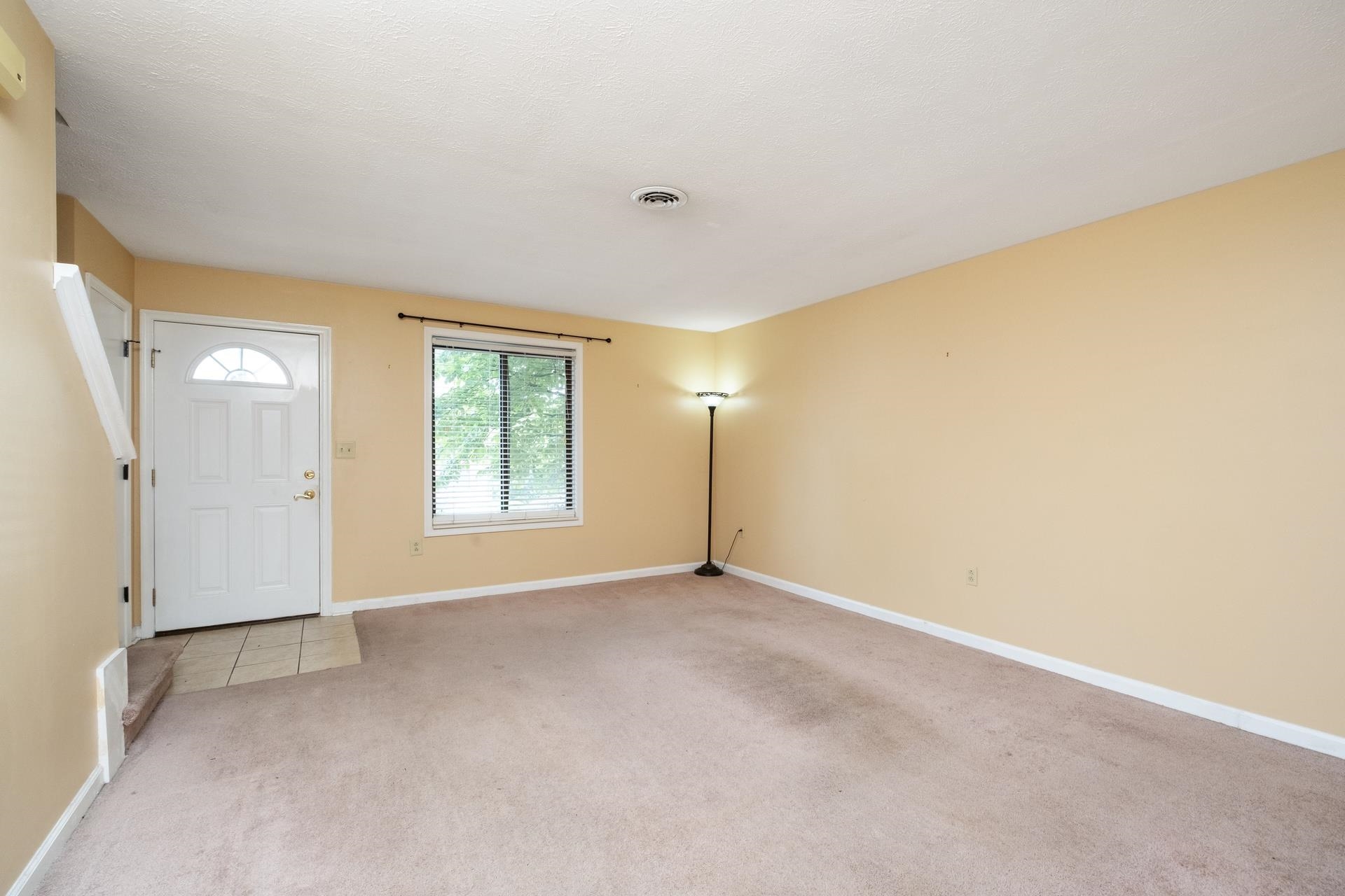 500 WINCHESTER AVE Unit: B5