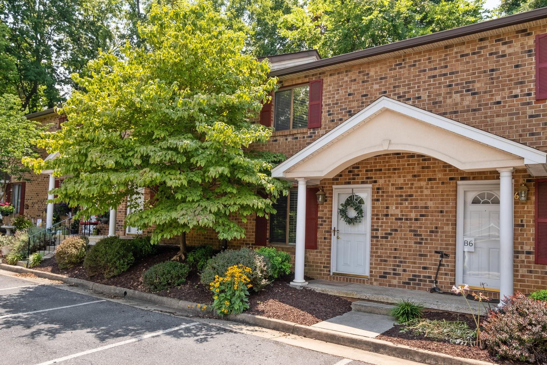 500 WINCHESTER AVE Unit: B5