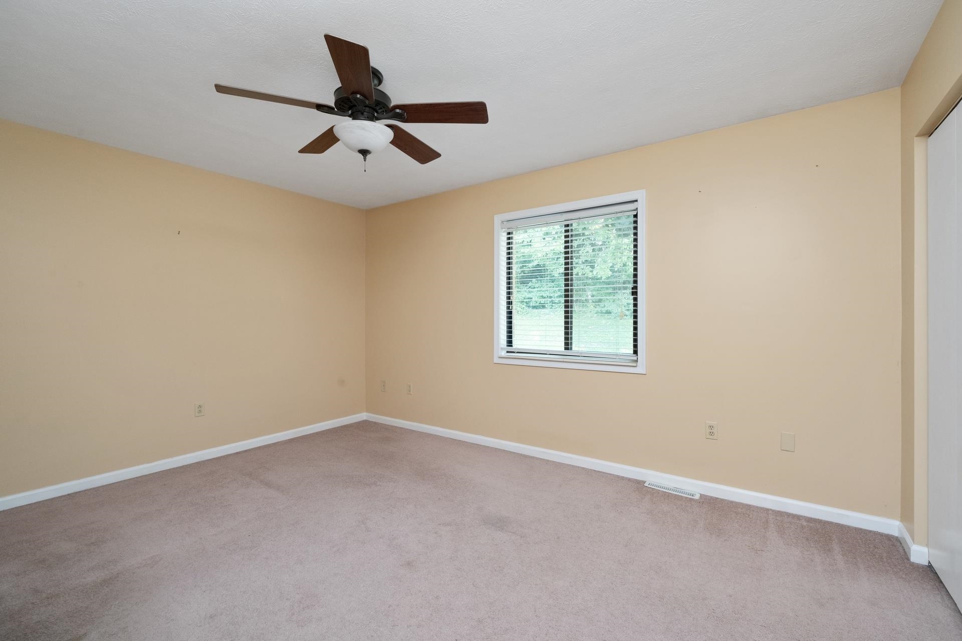 500 WINCHESTER AVE Unit: B5