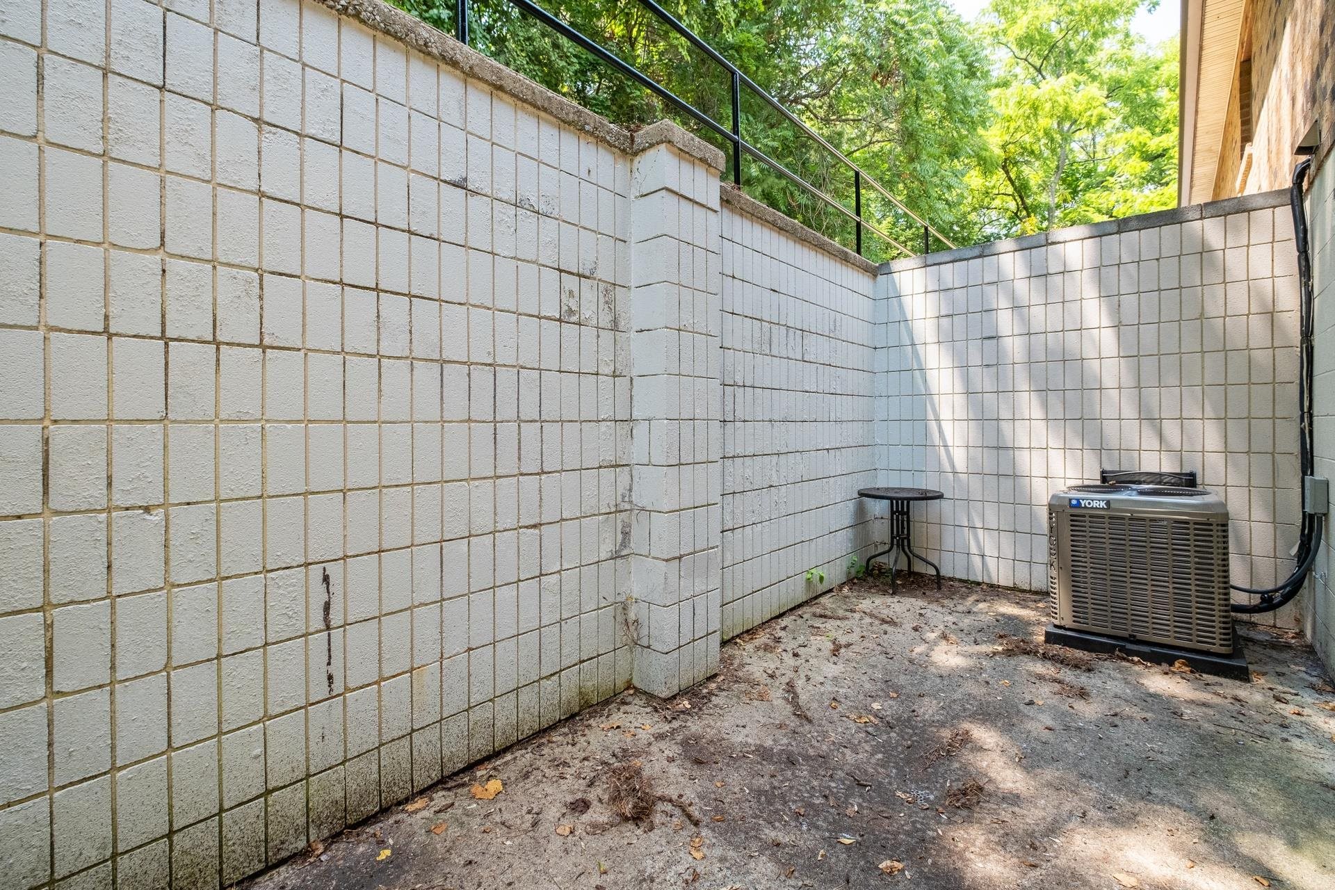 500 WINCHESTER AVE Unit: B5