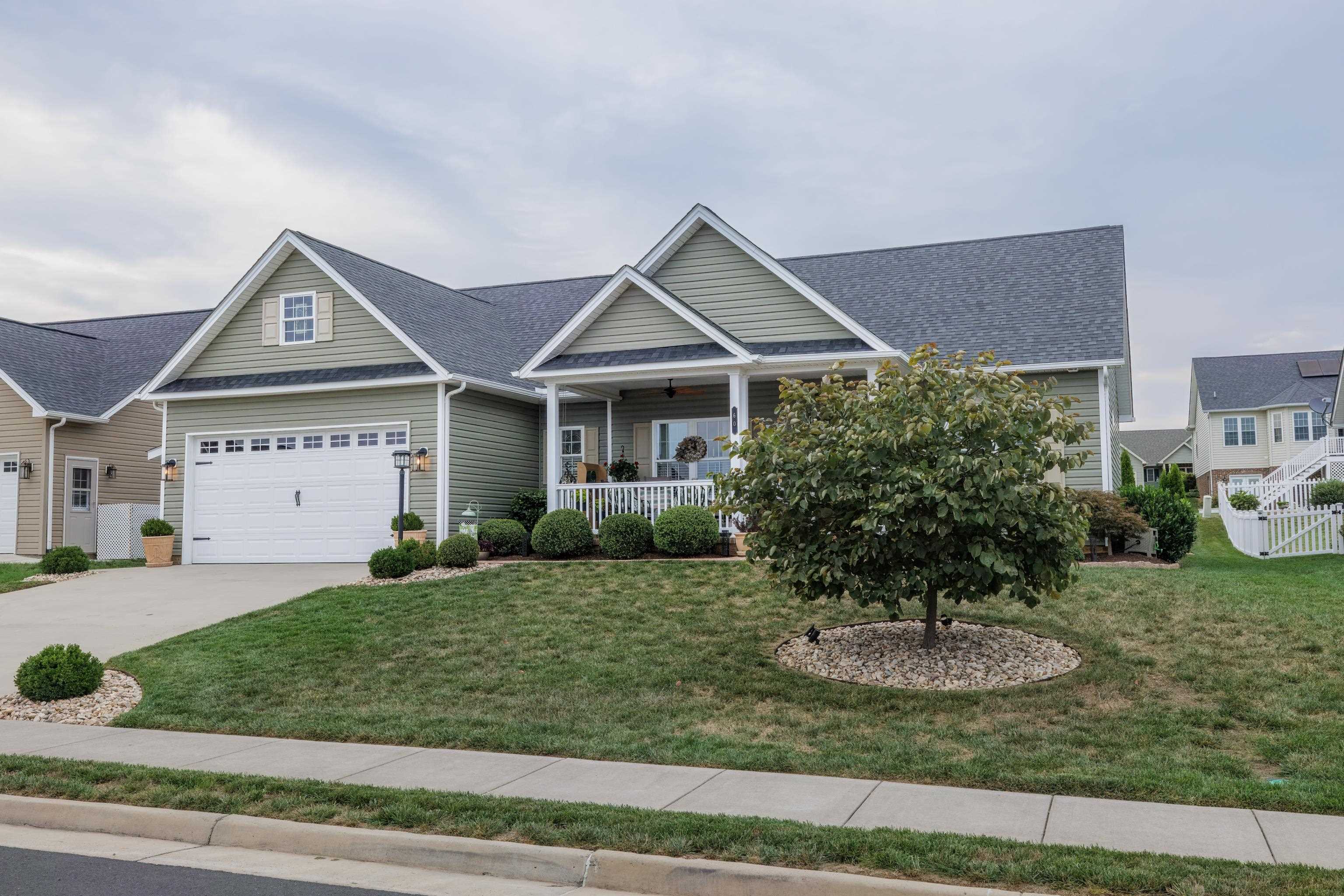 60 MARBLE DR