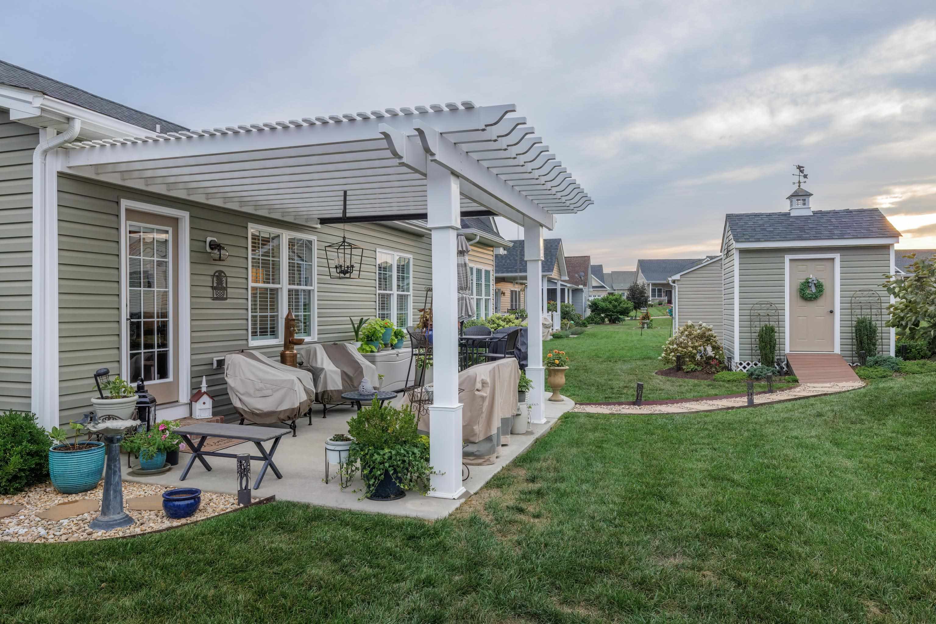 60 MARBLE DR