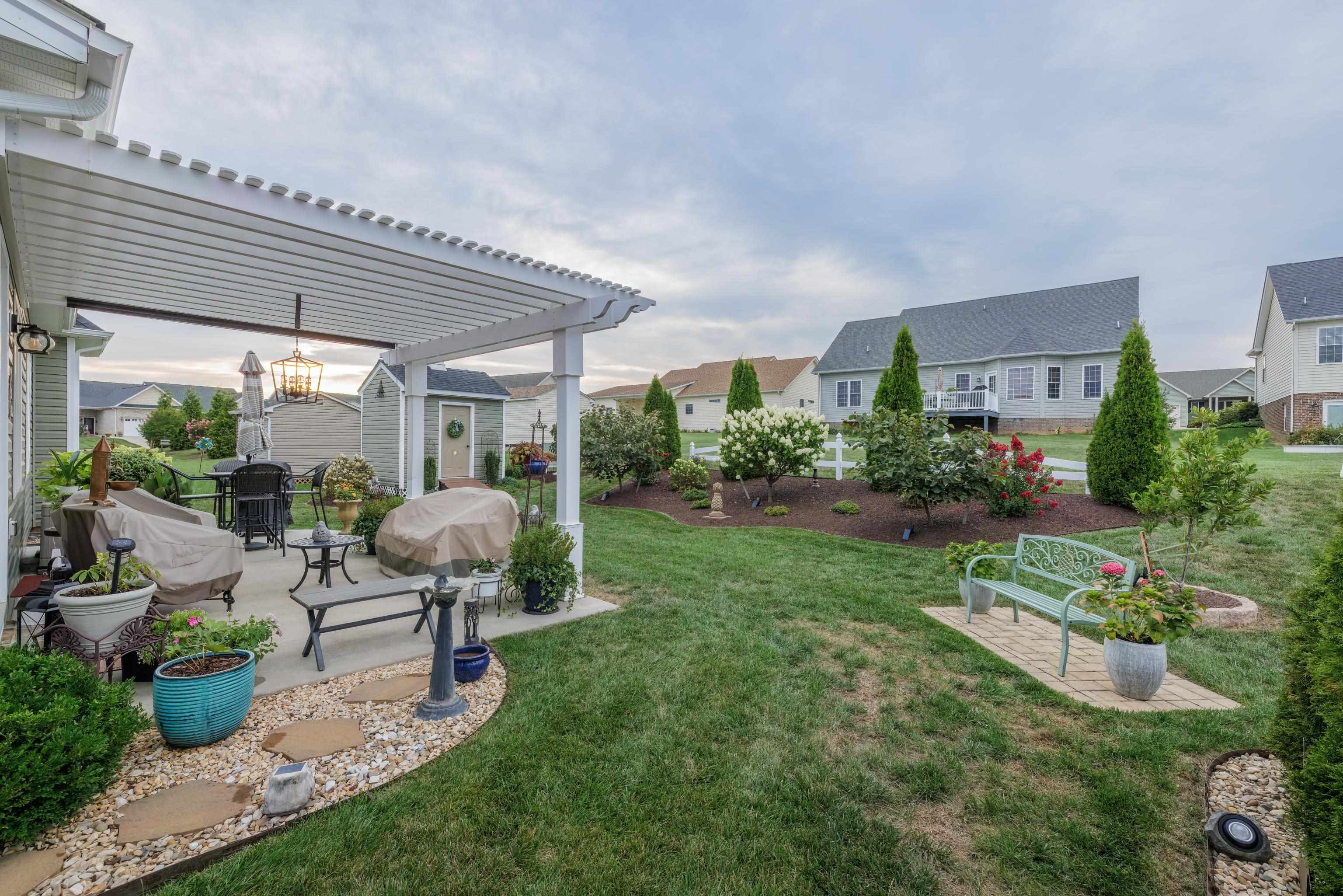 60 MARBLE DR