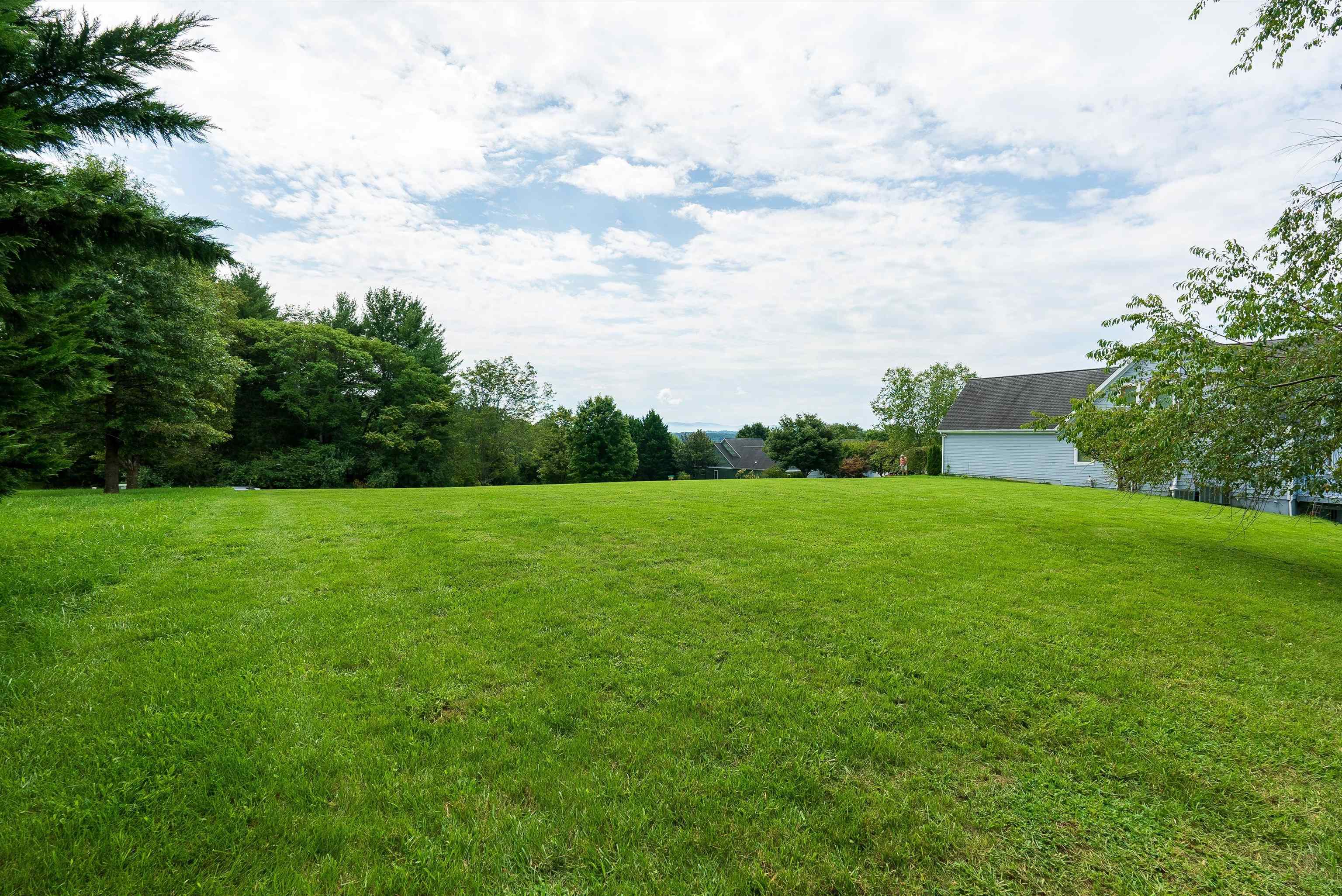 Lot 11 WOODRIDGE LN
