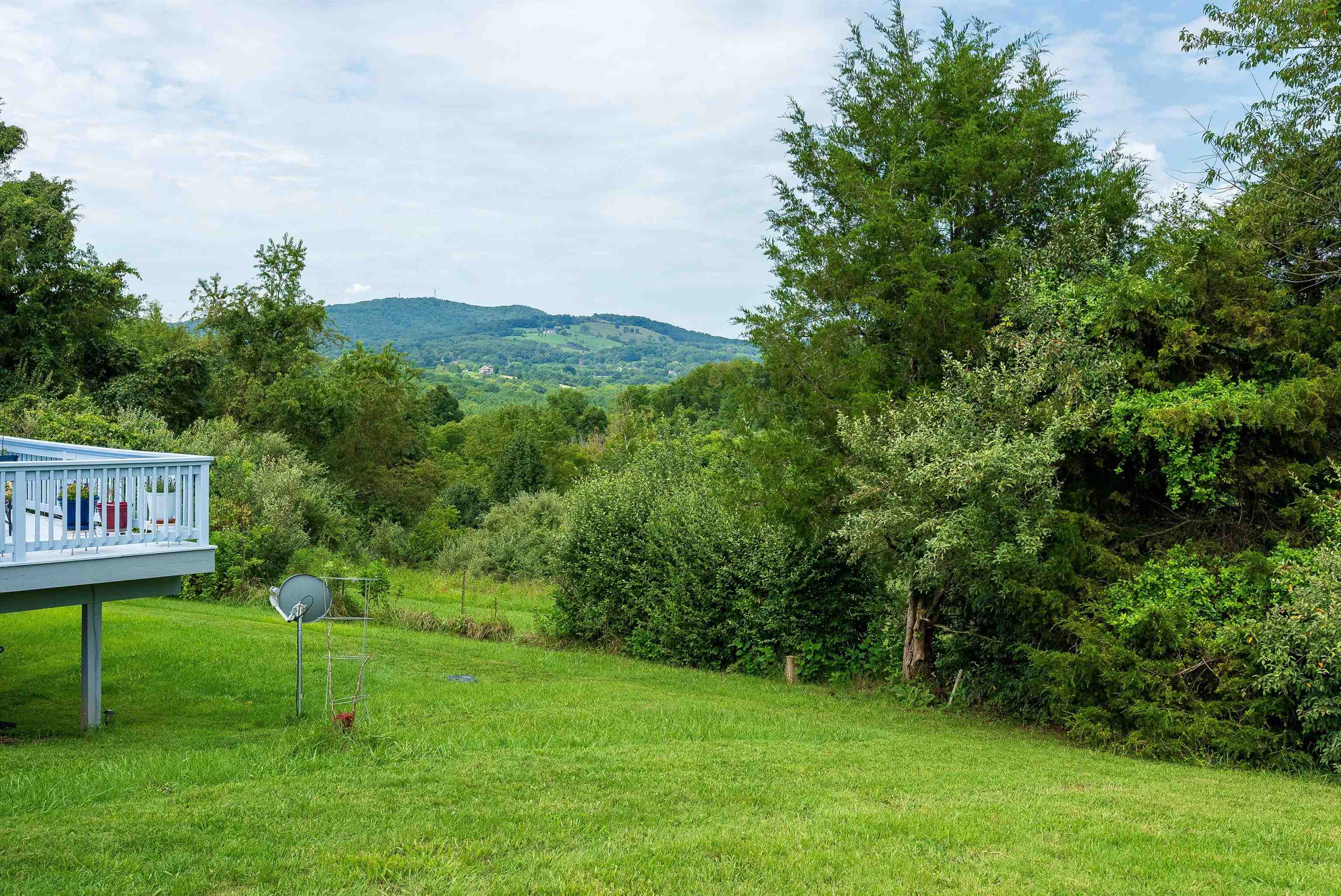 Lot 11 WOODRIDGE LN