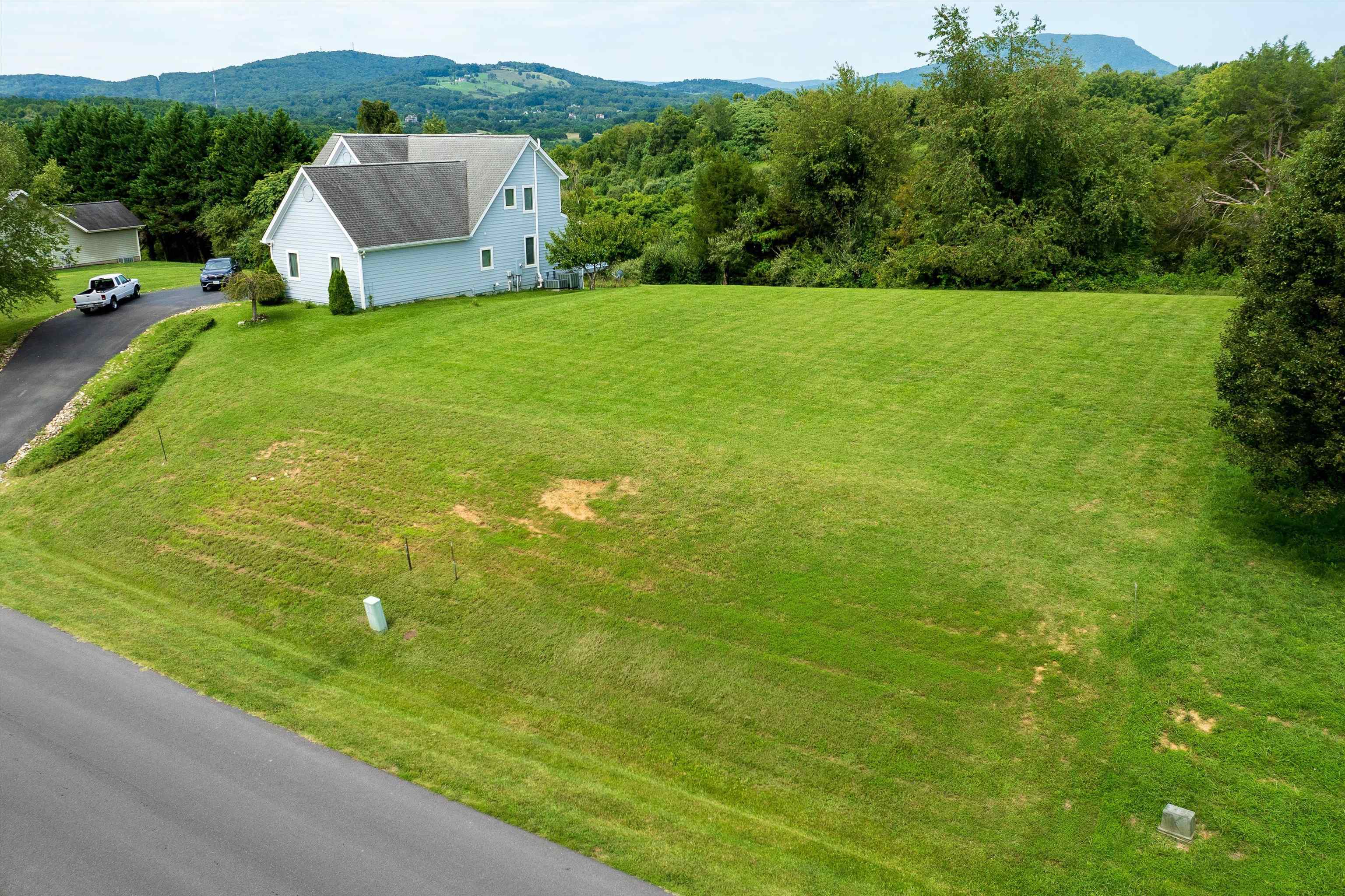 Lot 11 WOODRIDGE LN