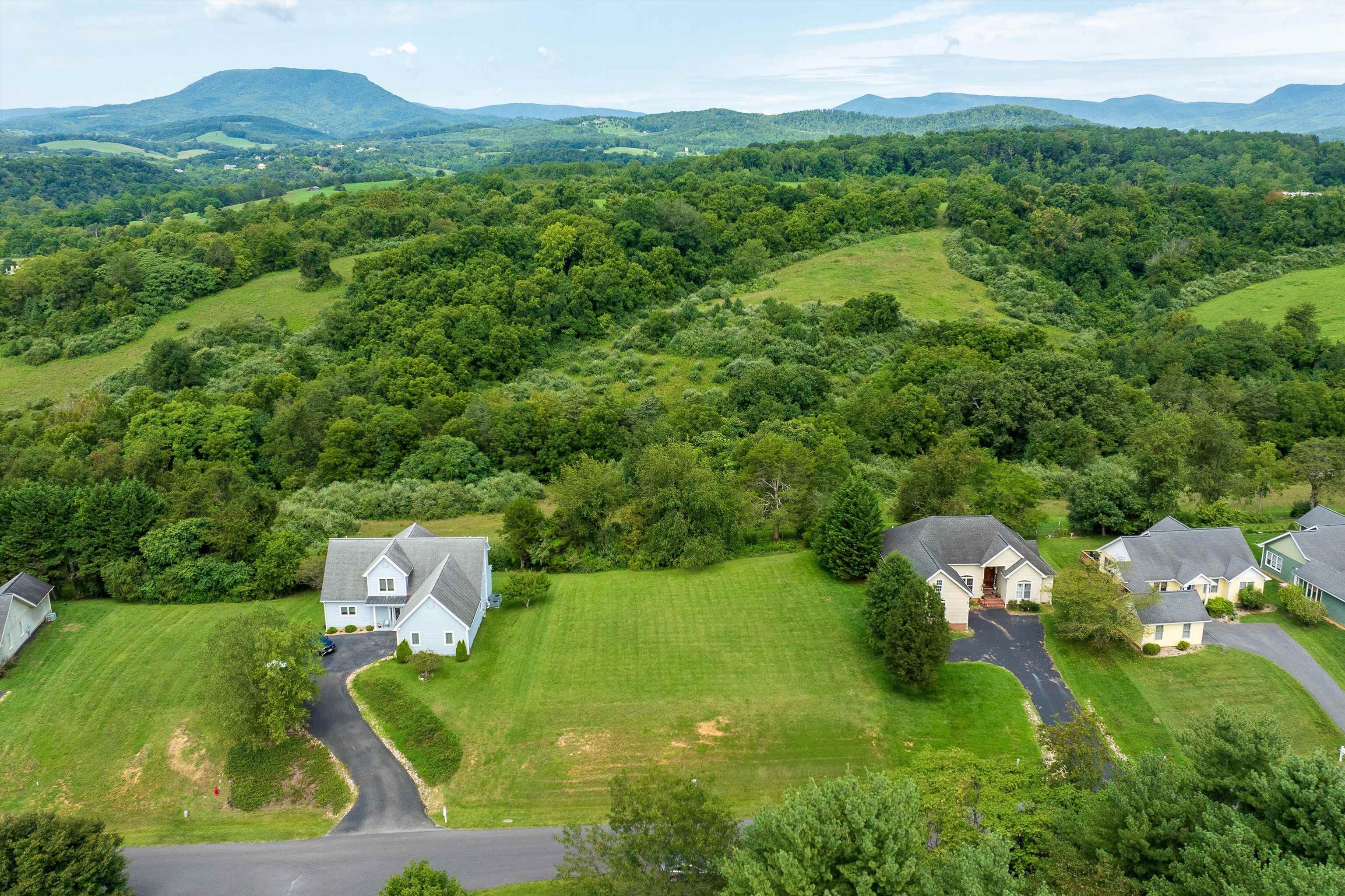 Lot 11 WOODRIDGE LN
