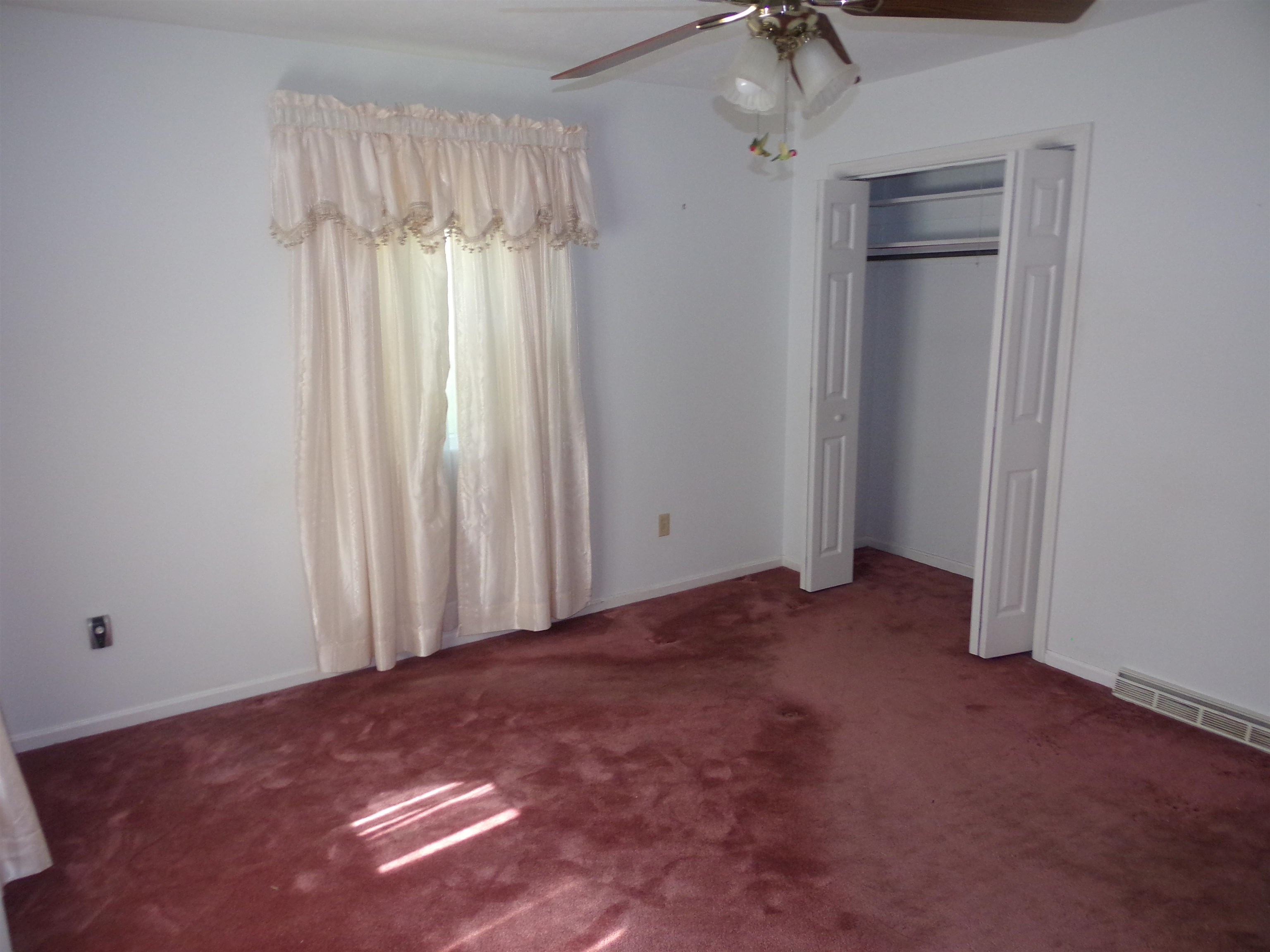 1728 ROCKFISH RD