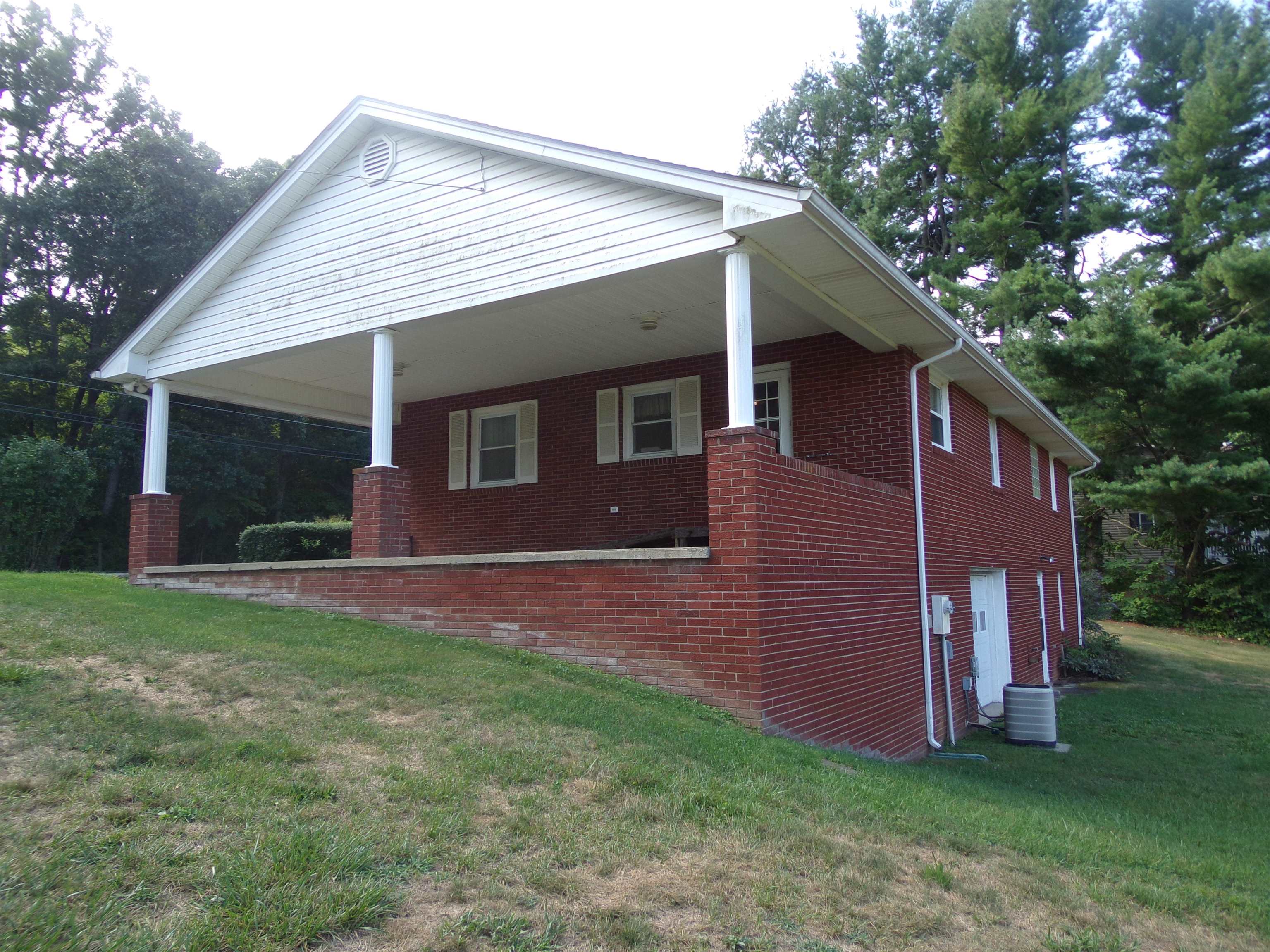 1728 ROCKFISH RD