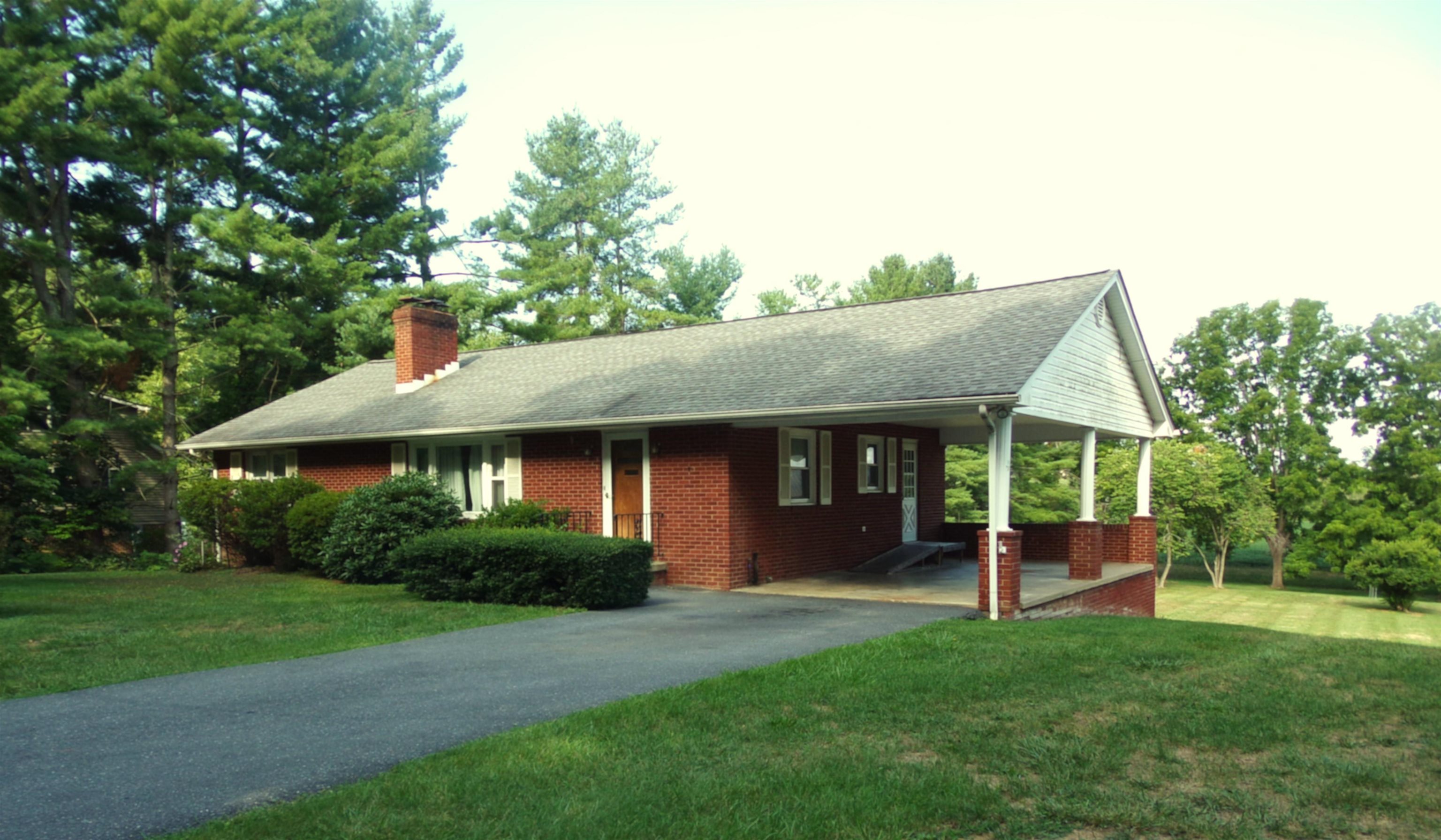 1728 ROCKFISH RD