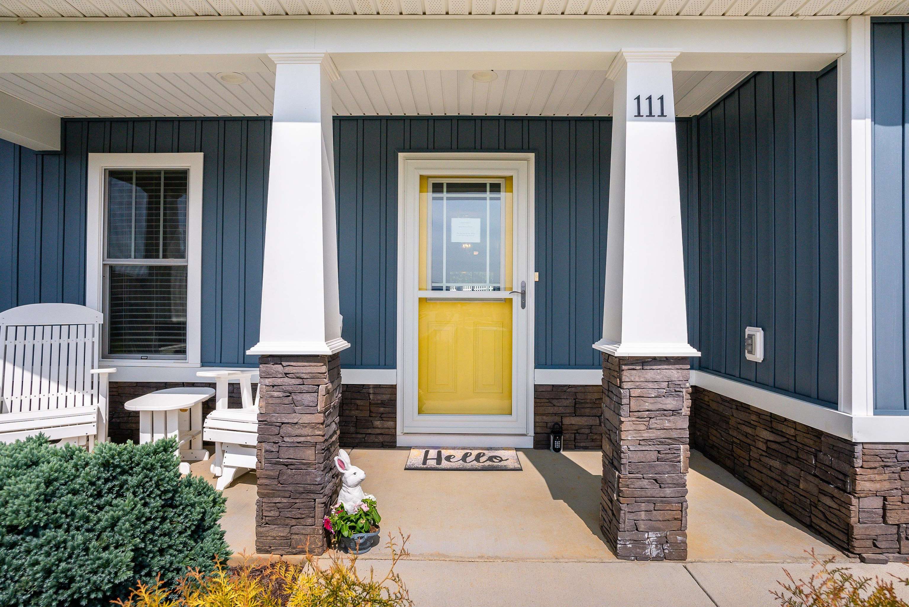 111 LINDBURGH DR
