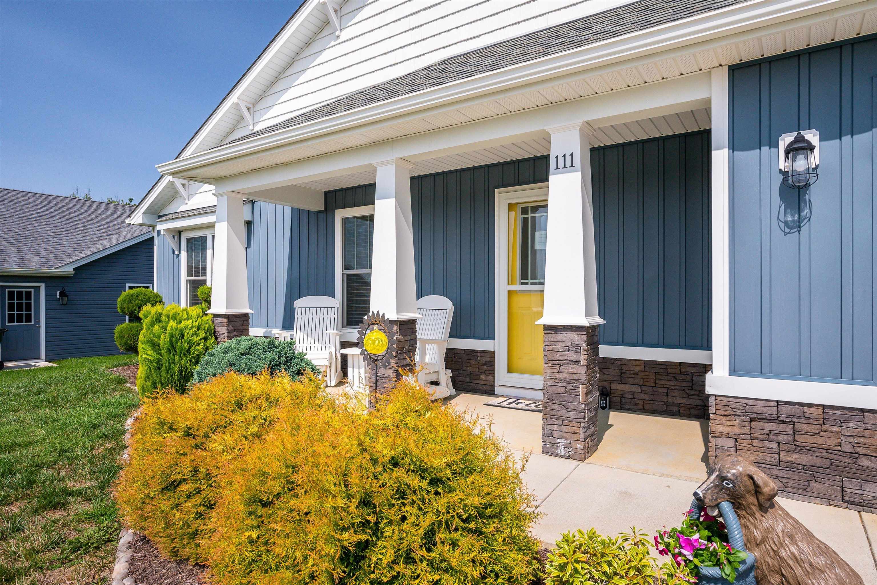 111 LINDBURGH DR