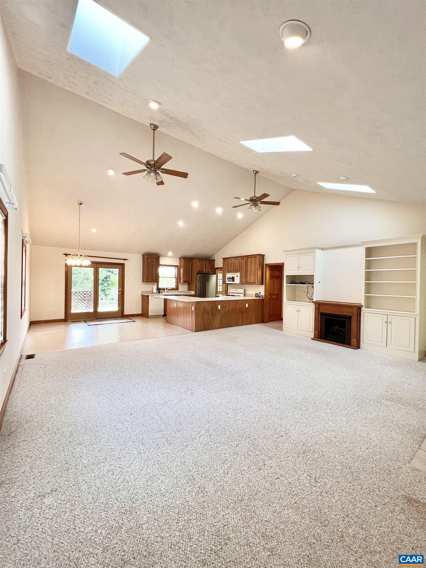 210 CABELL MOUNTAIN LN