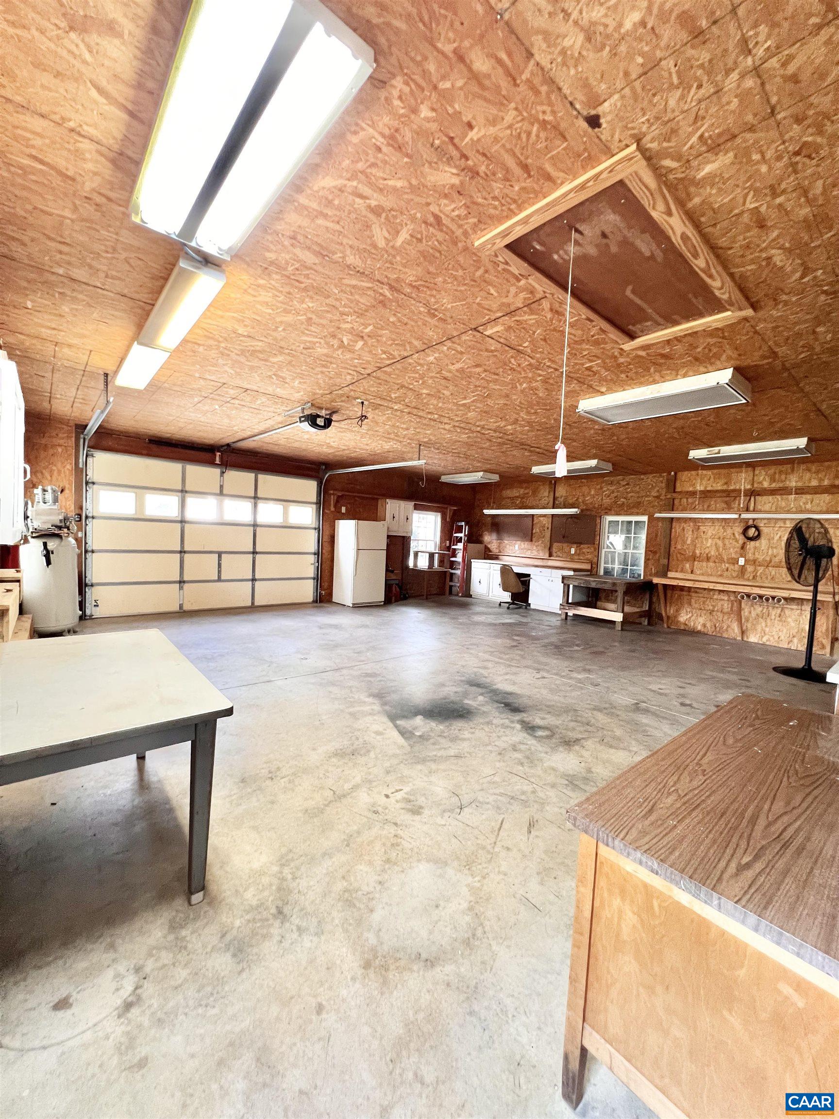 210 CABELL MOUNTAIN LN