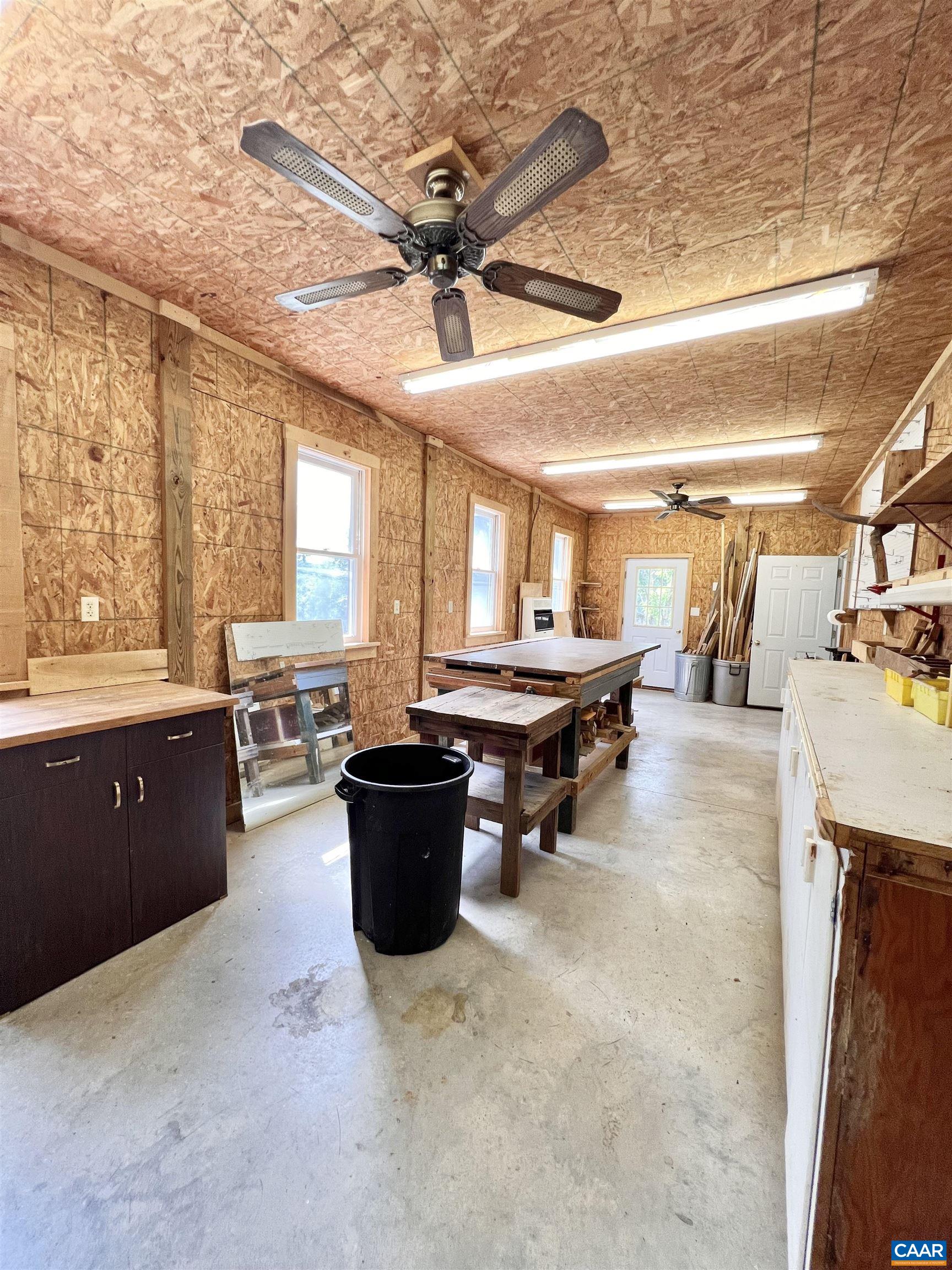 210 CABELL MOUNTAIN LN