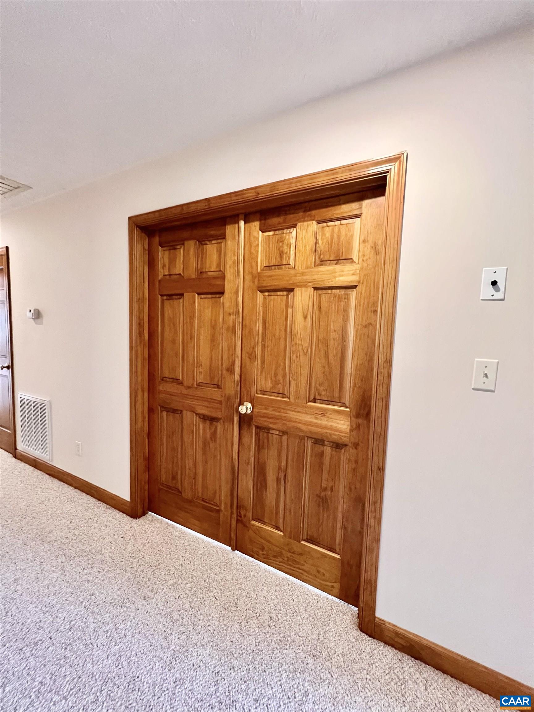 210 CABELL MOUNTAIN LN
