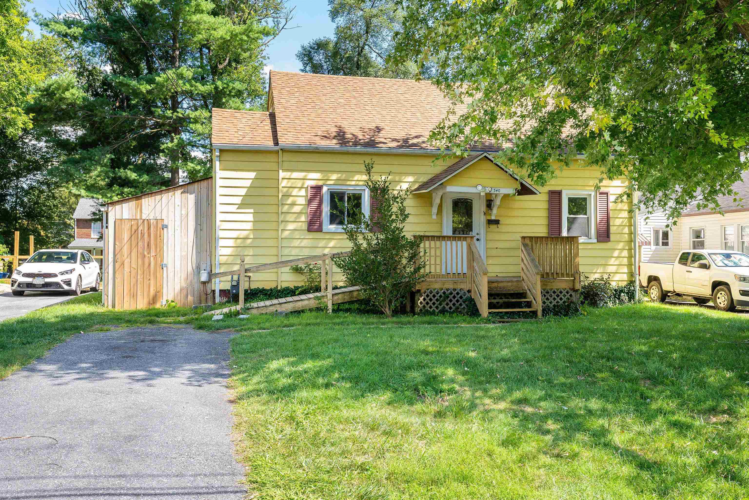 340 WAYNERIDGE RD
