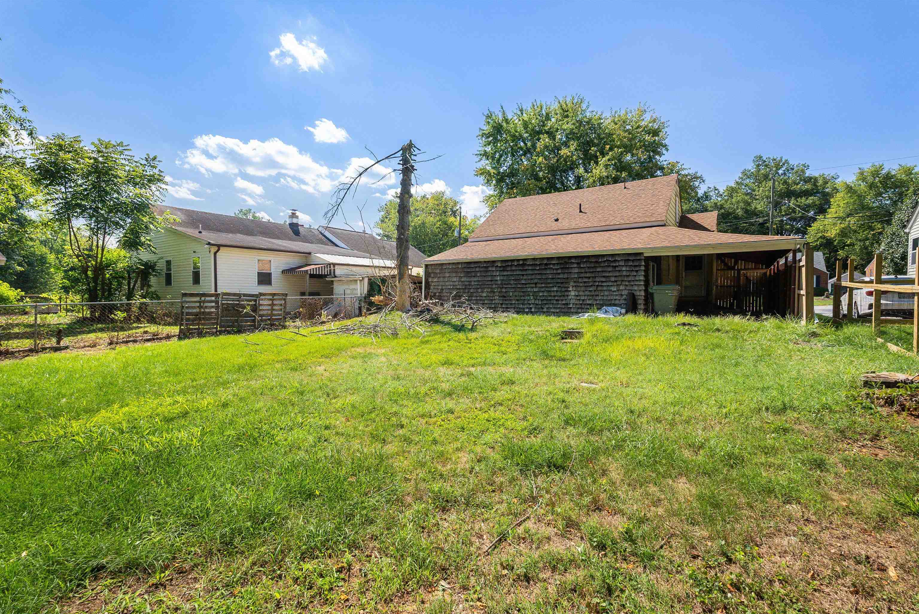 340 WAYNERIDGE RD