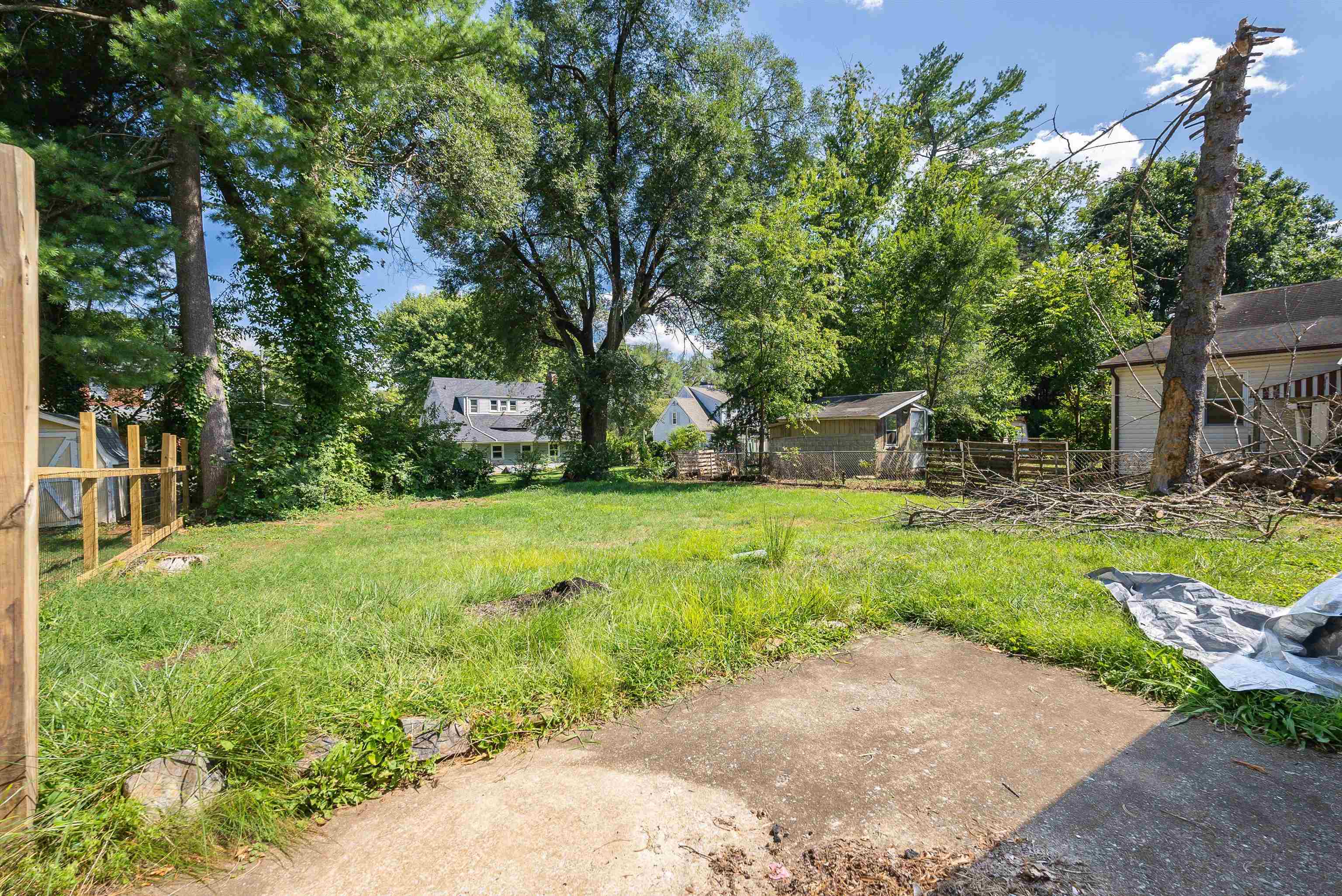 340 WAYNERIDGE RD