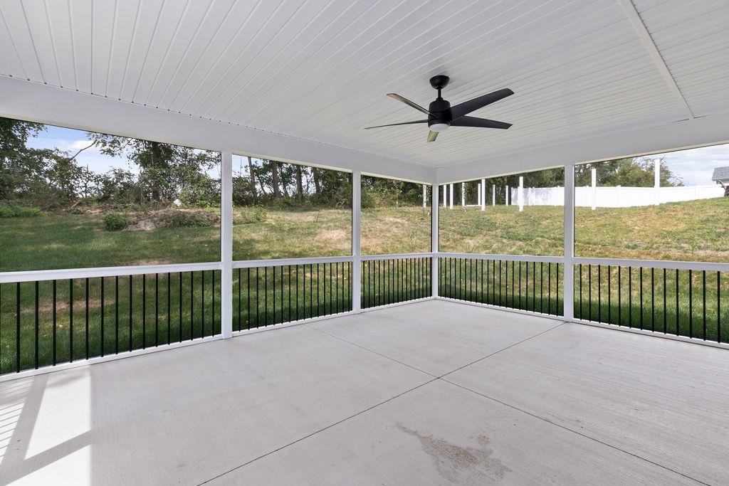 153 LINDBURGH DR