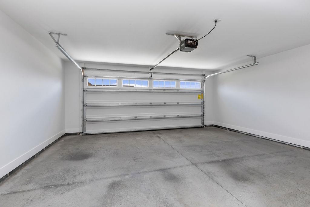 153 LINDBURGH DR