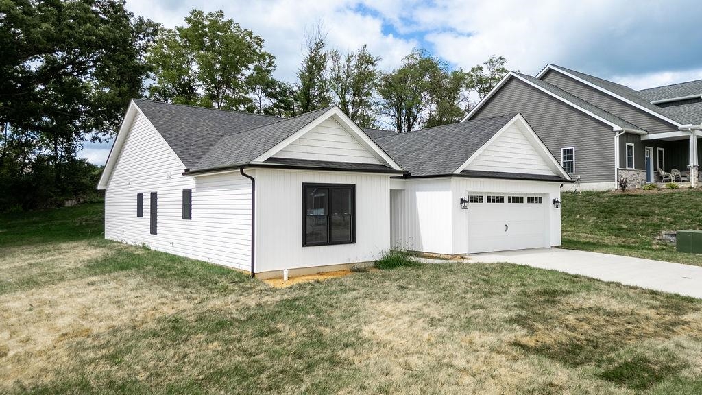 153 LINDBURGH DR