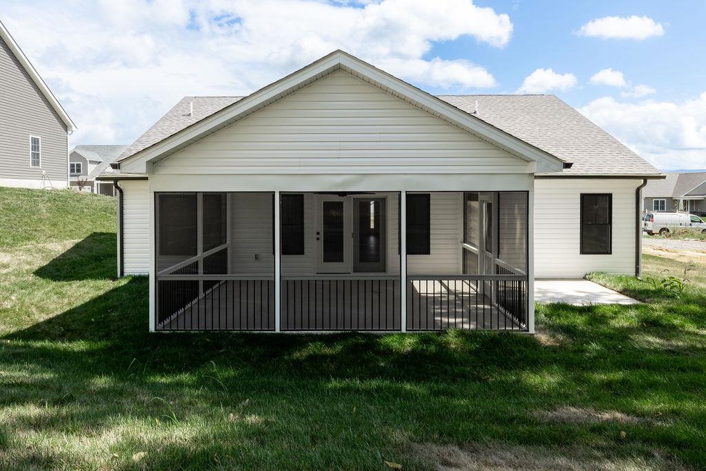 153 LINDBURGH DR