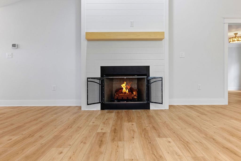 153 LINDBURGH DR