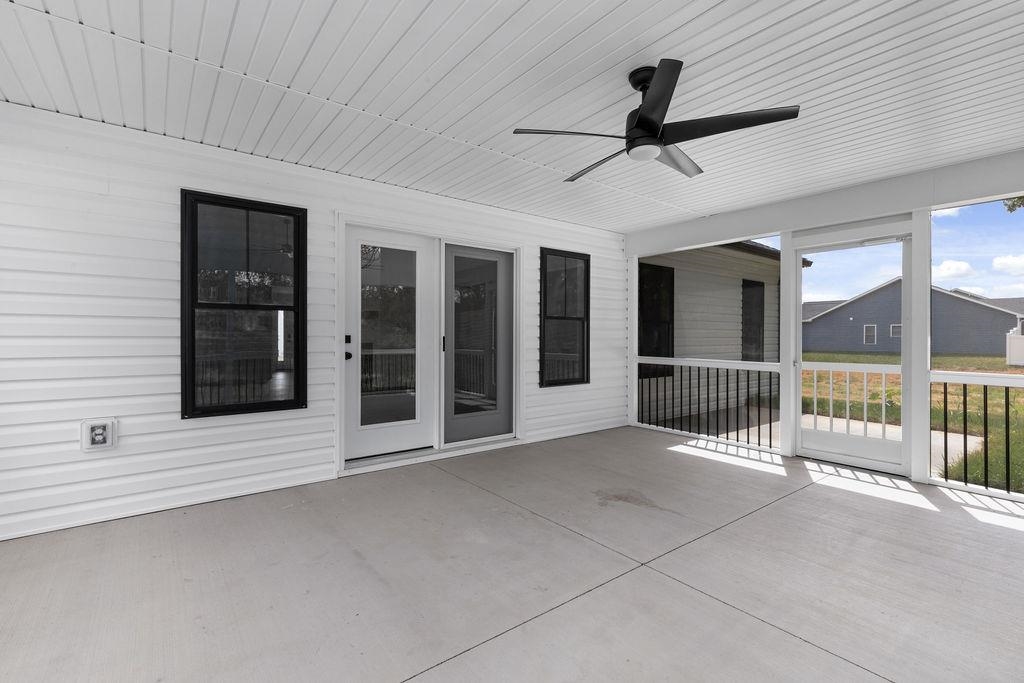 153 LINDBURGH DR